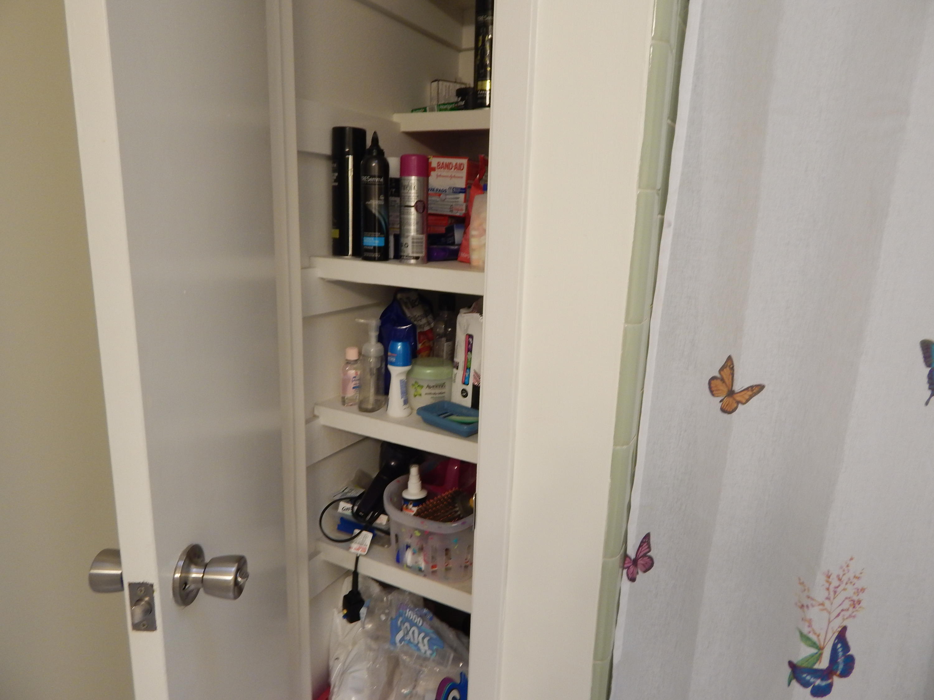 LAKE LORRAINE ESTATES - Residential