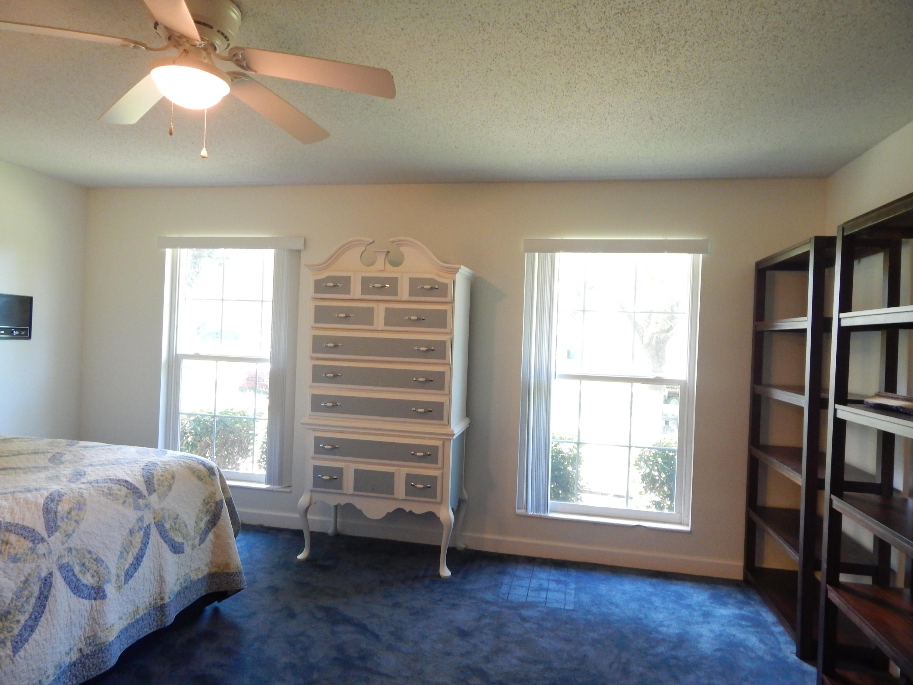 LAKE LORRAINE ESTATES - Residential