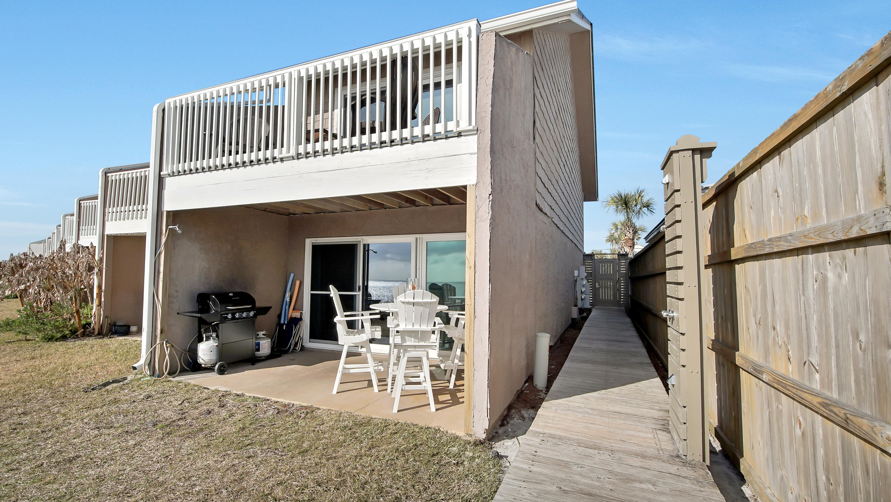 Seacrest Townhomes - Residential