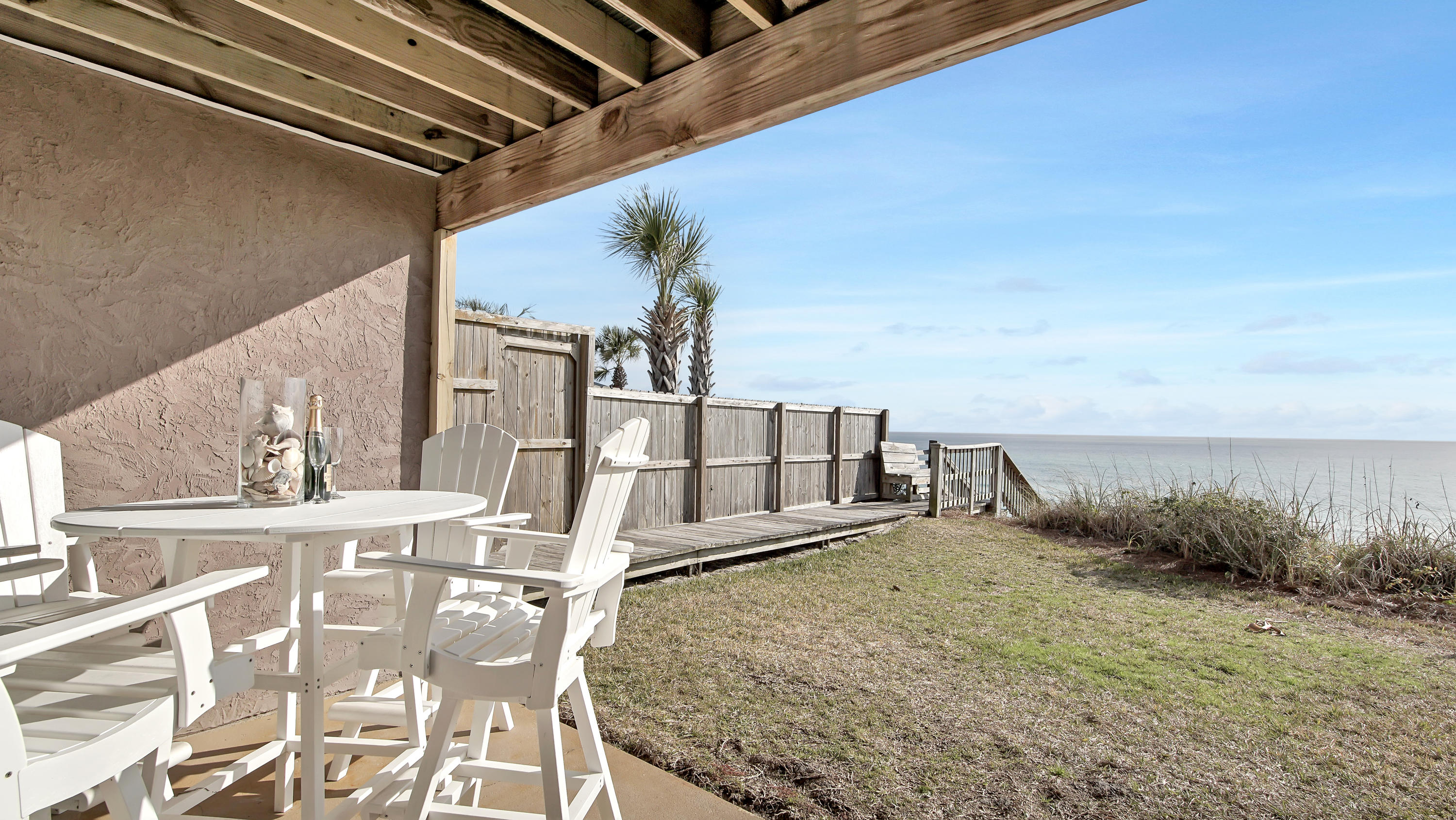 Seacrest Townhomes - Residential