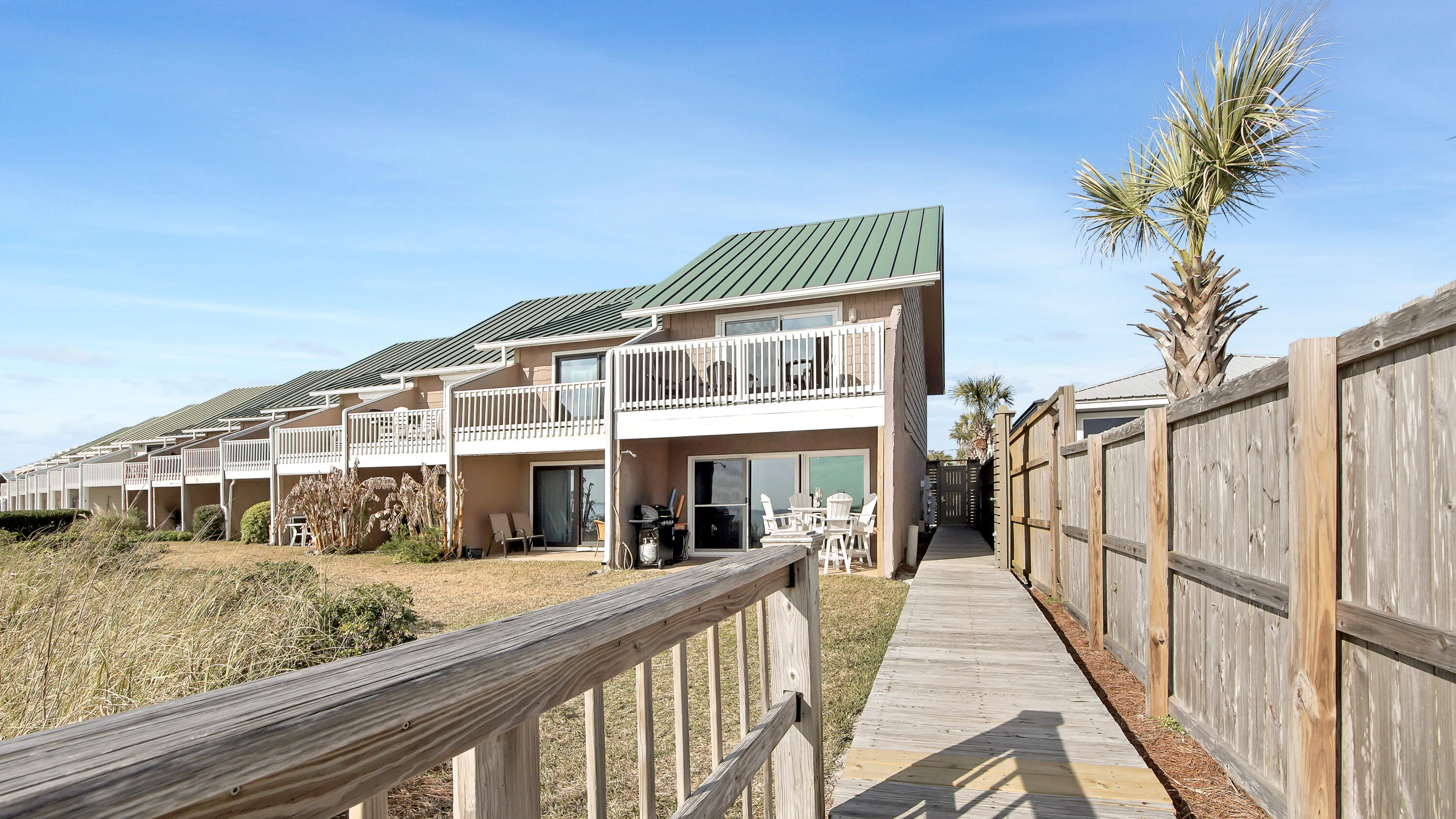 Seacrest Townhomes - Residential