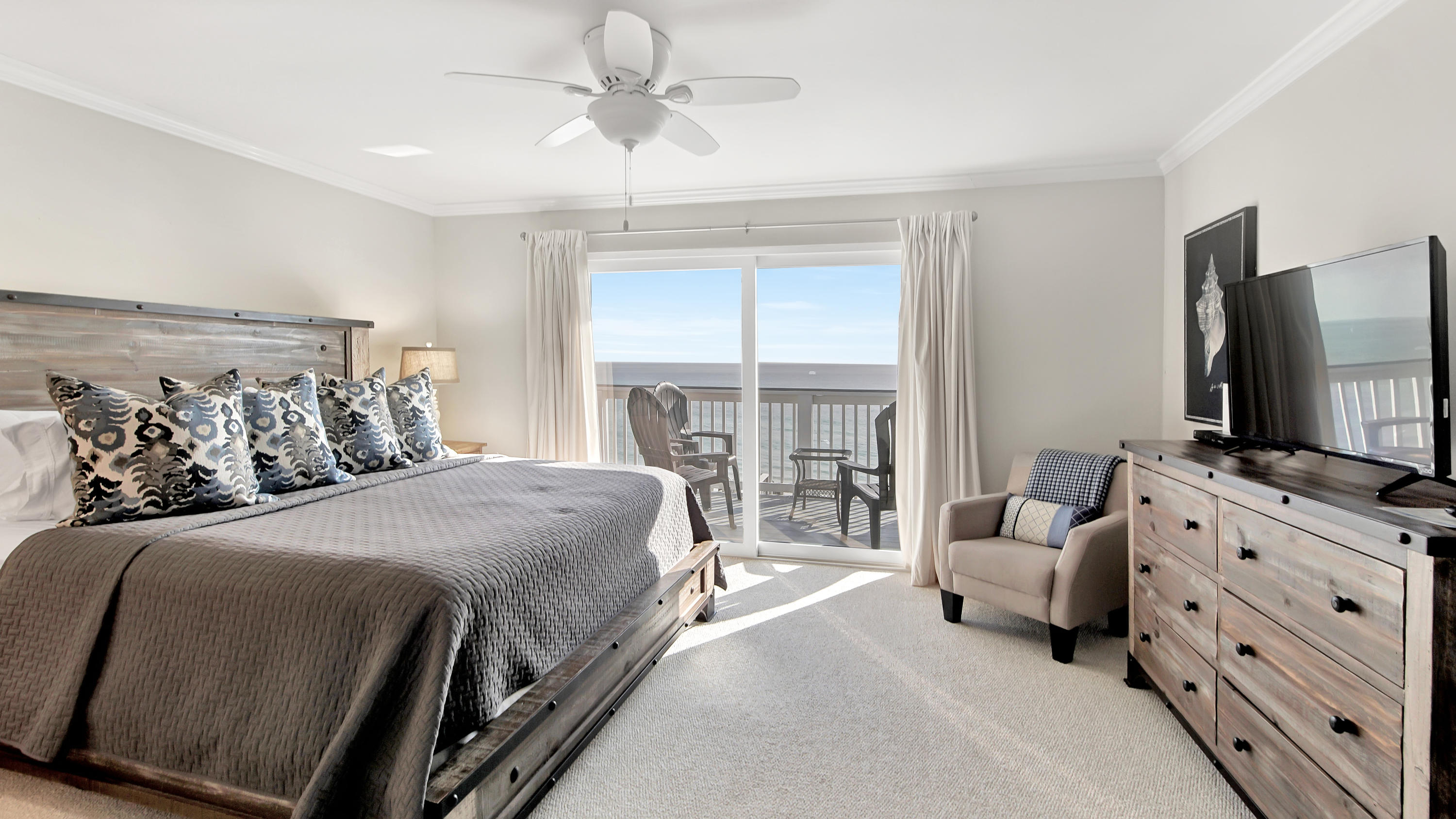 Seacrest Townhomes - Residential