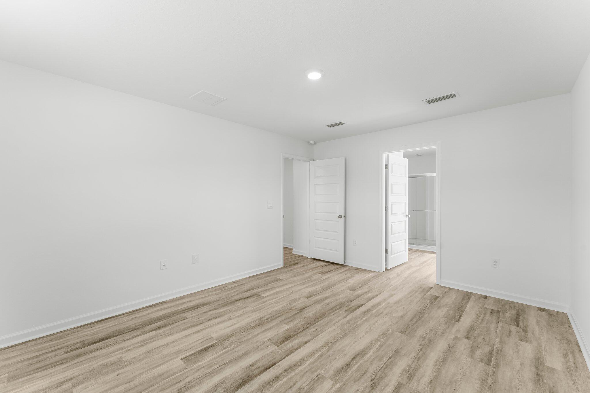 RIVERWALK PH I - Residential Lease