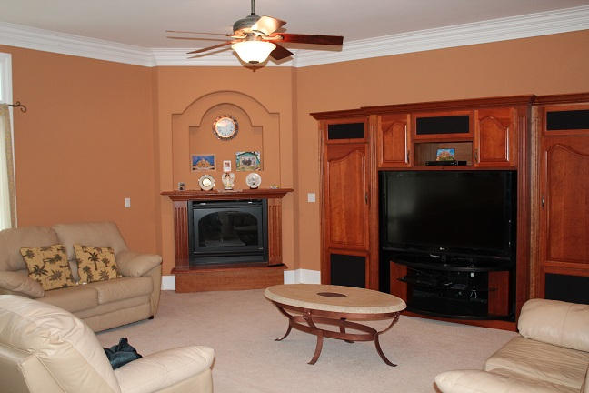 TEN LAKE ESTATES UNIT 2 - Residential