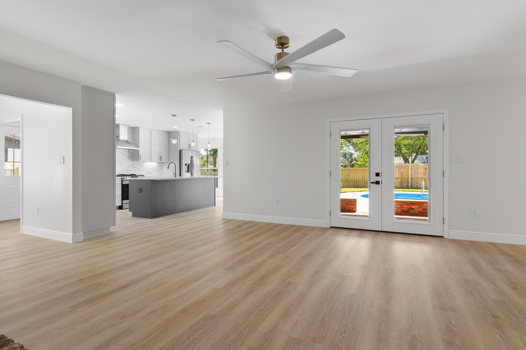 BAYOU WOODS 3RD ADDN - Residential