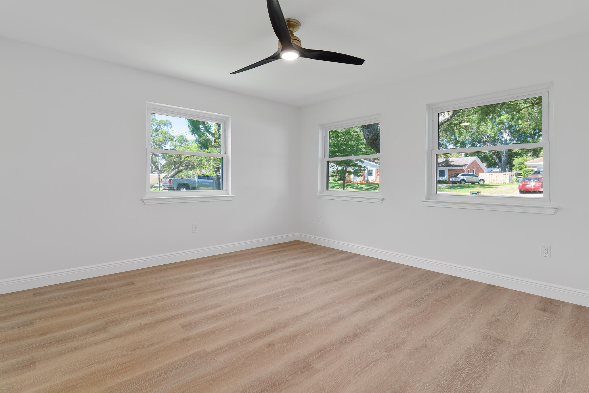 BAYOU WOODS 3RD ADDN - Residential