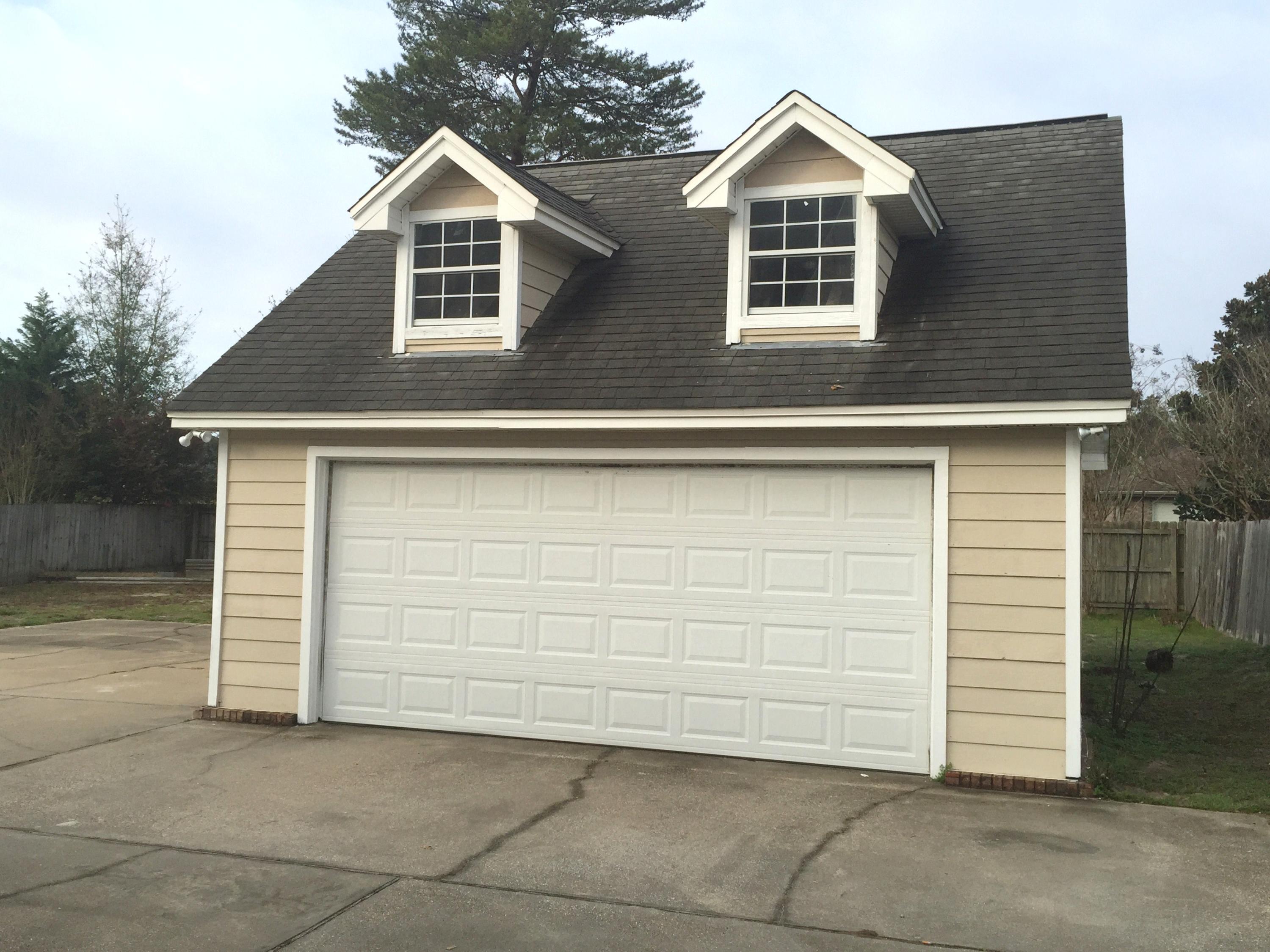 BRISTOL VILLAGE RAINTREE ESTATES - Residential