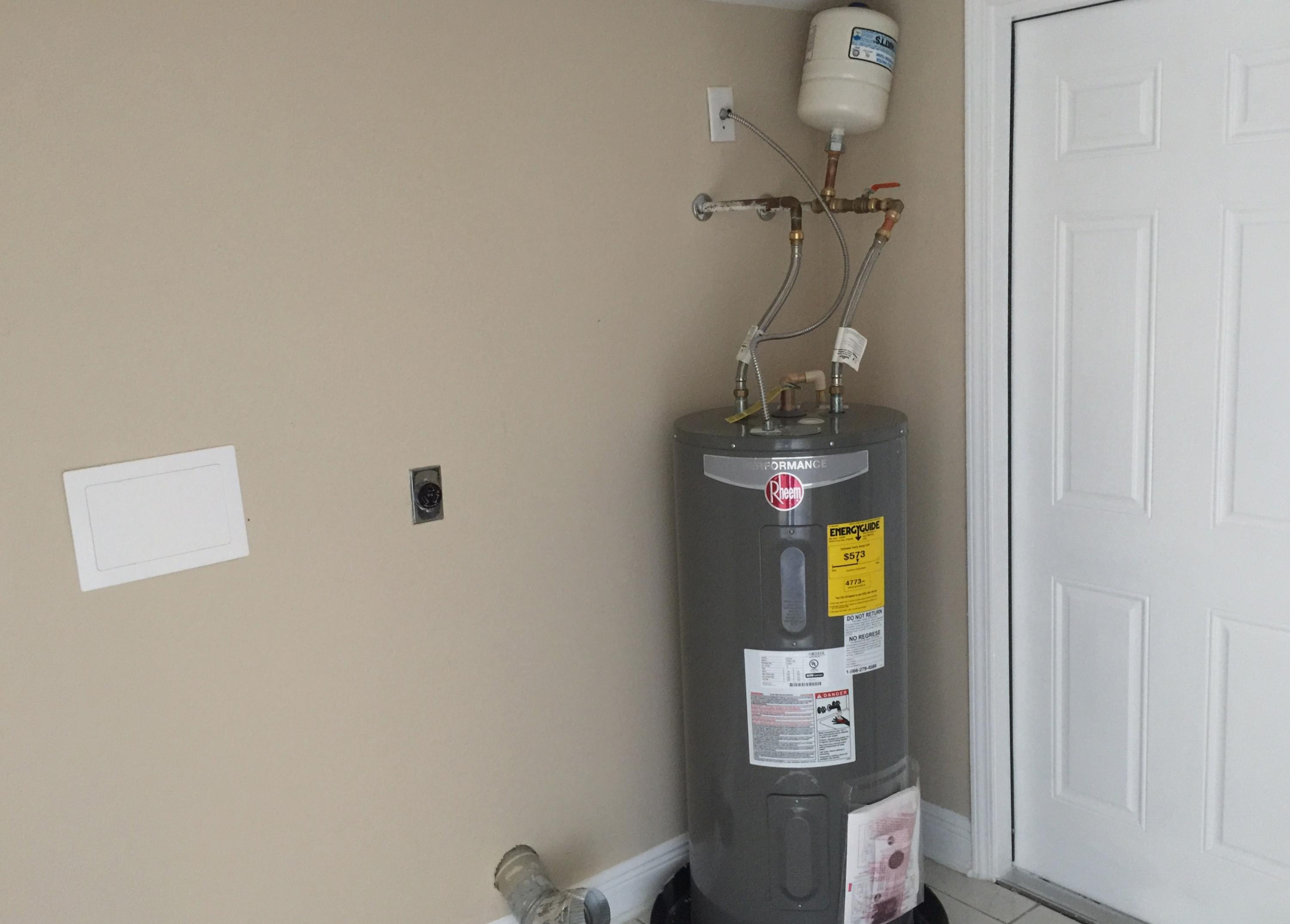 BRISTOL VILLAGE RAINTREE ESTATES - Residential