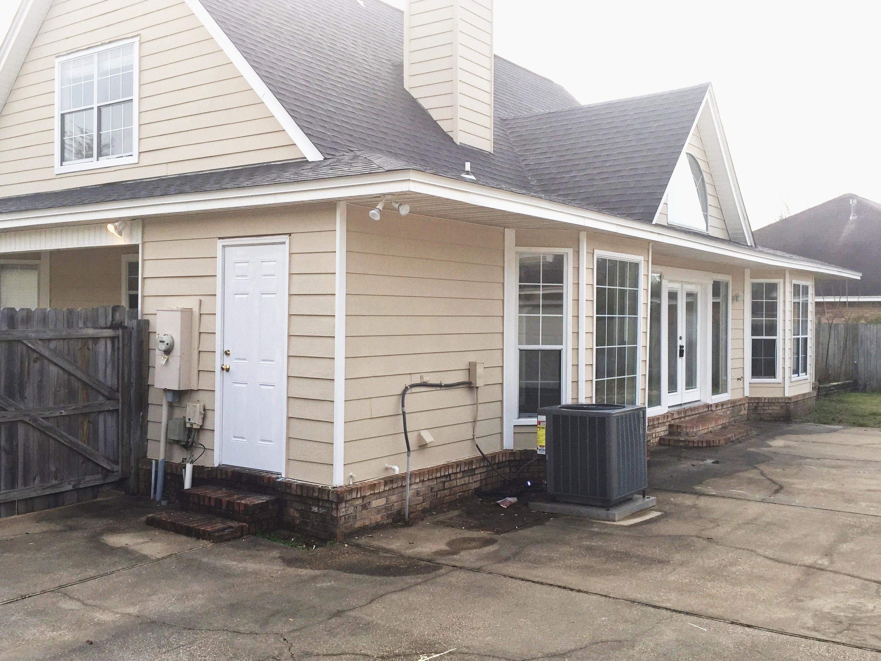 BRISTOL VILLAGE RAINTREE ESTATES - Residential