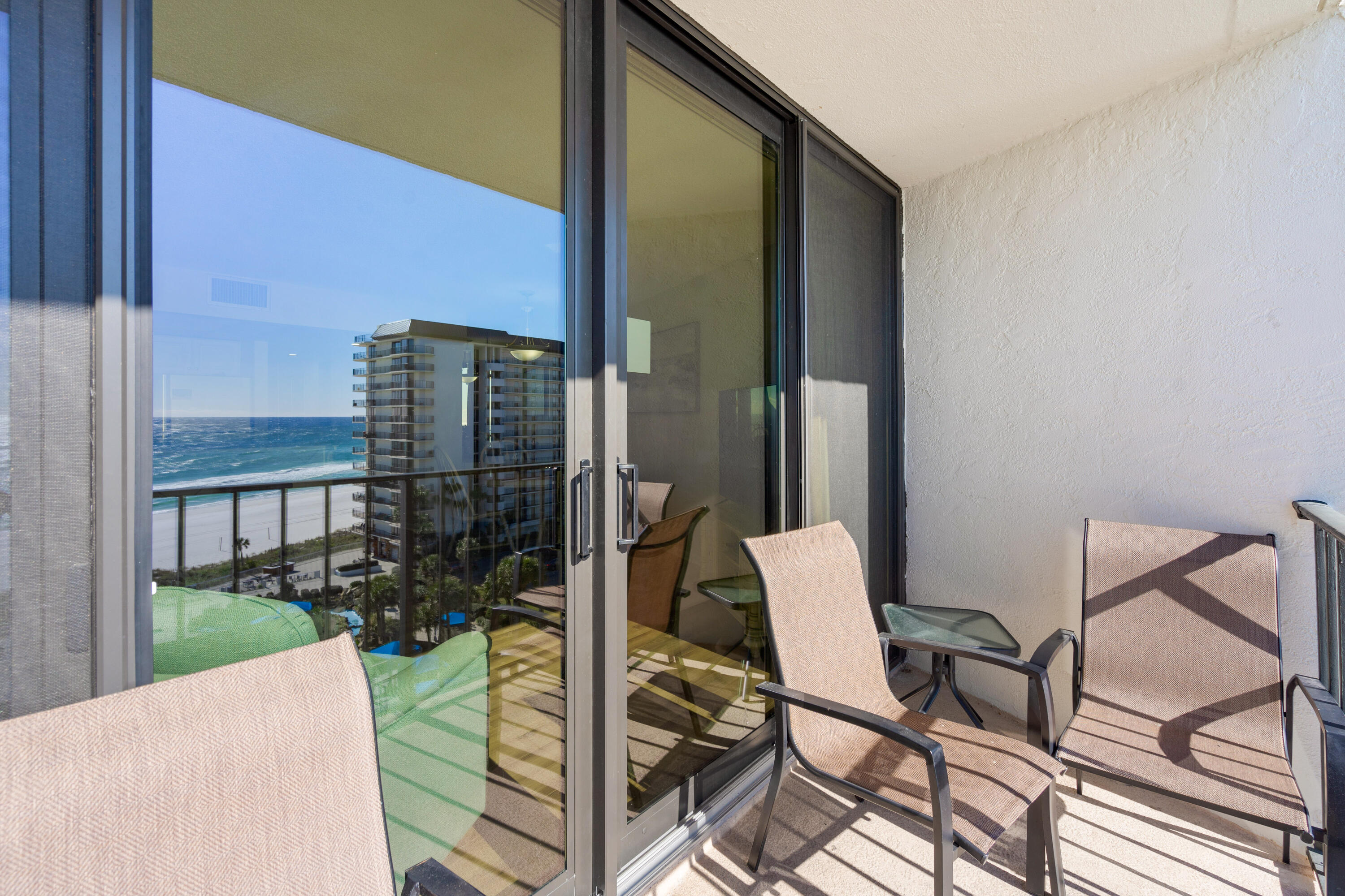 EDGEWATER TOWER 1 - Residential