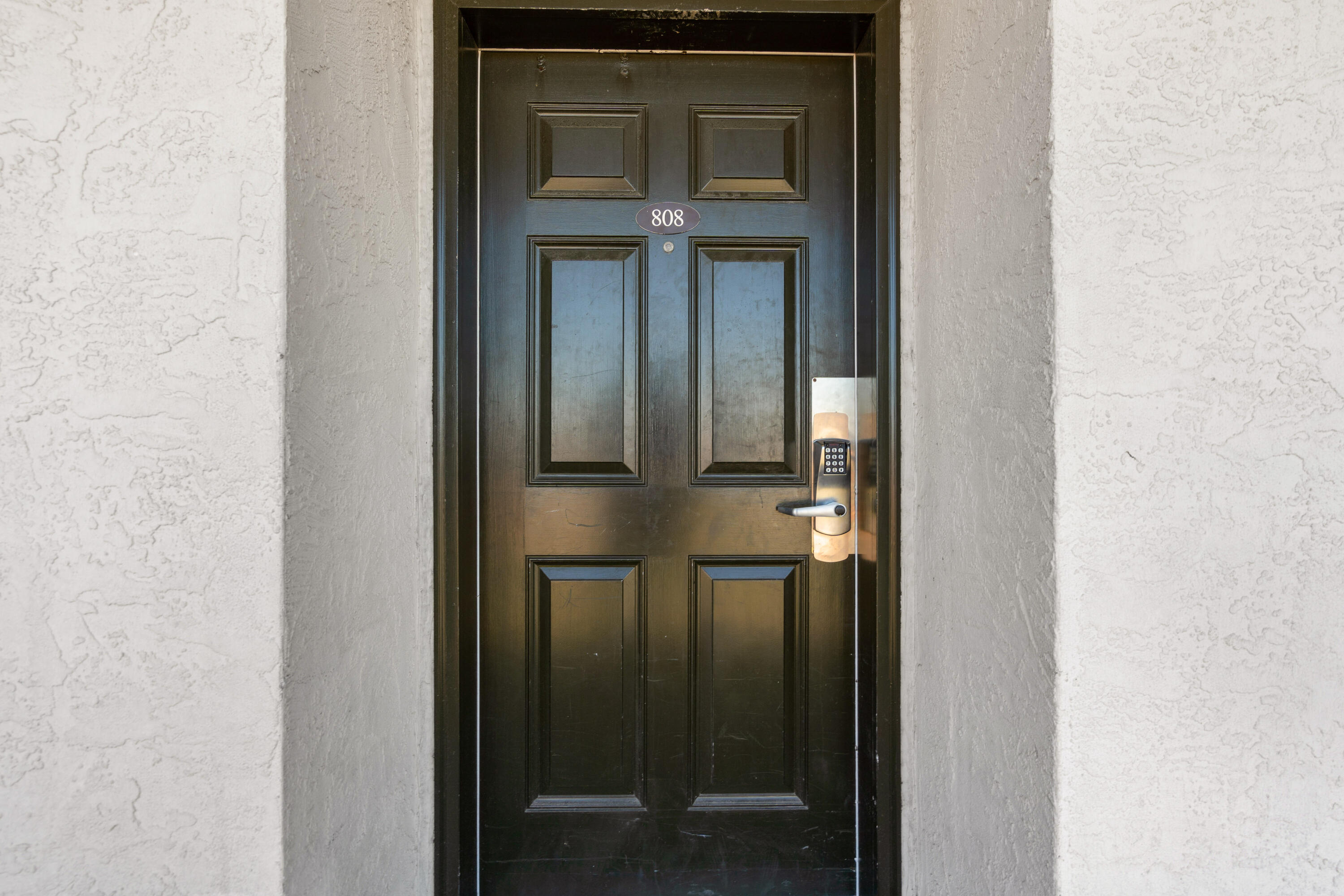 EDGEWATER TOWER 1 - Residential