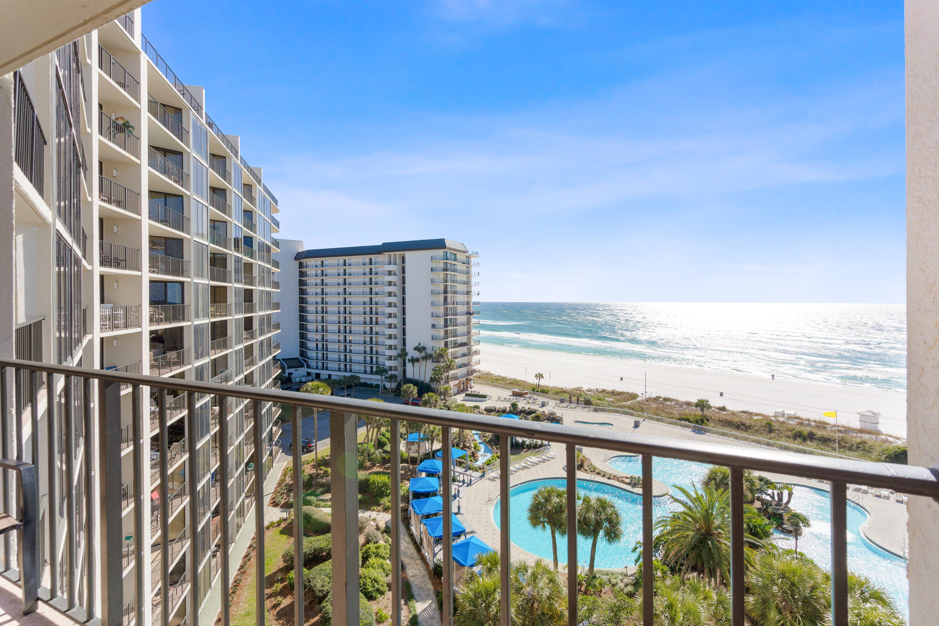 EDGEWATER TOWER 1 - Residential