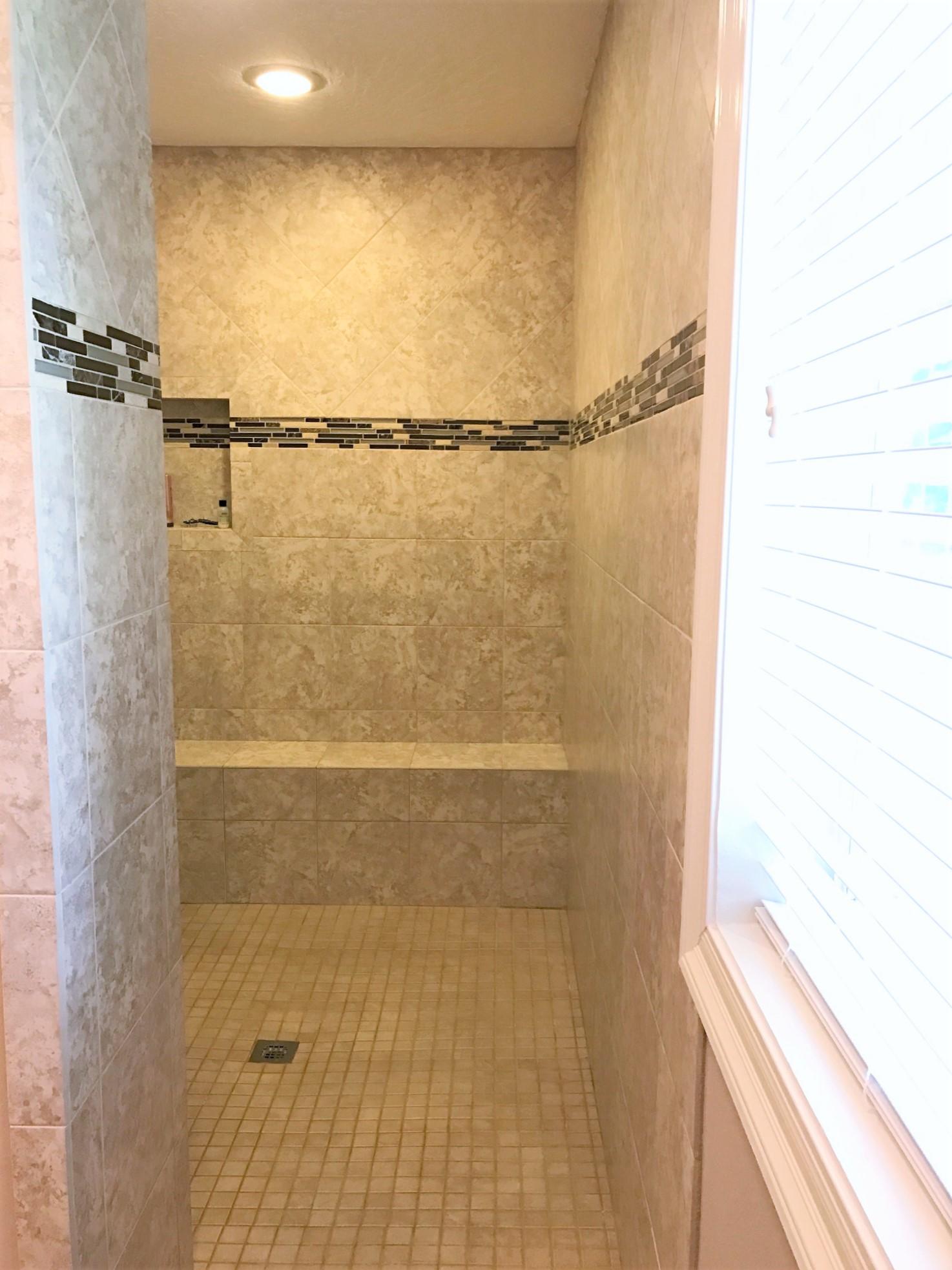 ROCKY BAYOU COUNTRY CLUB ESTATES 1 - Residential