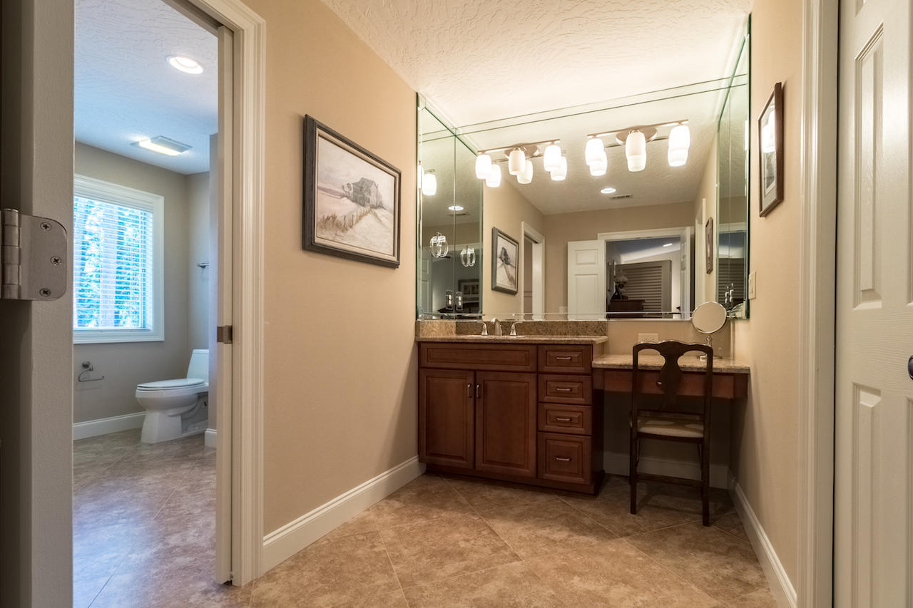 ROCKY BAYOU COUNTRY CLUB ESTATES 1 - Residential