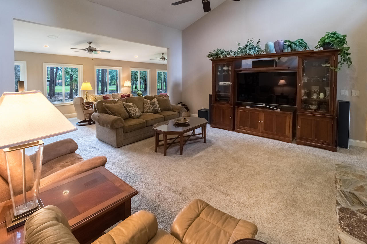 ROCKY BAYOU COUNTRY CLUB ESTATES 1 - Residential