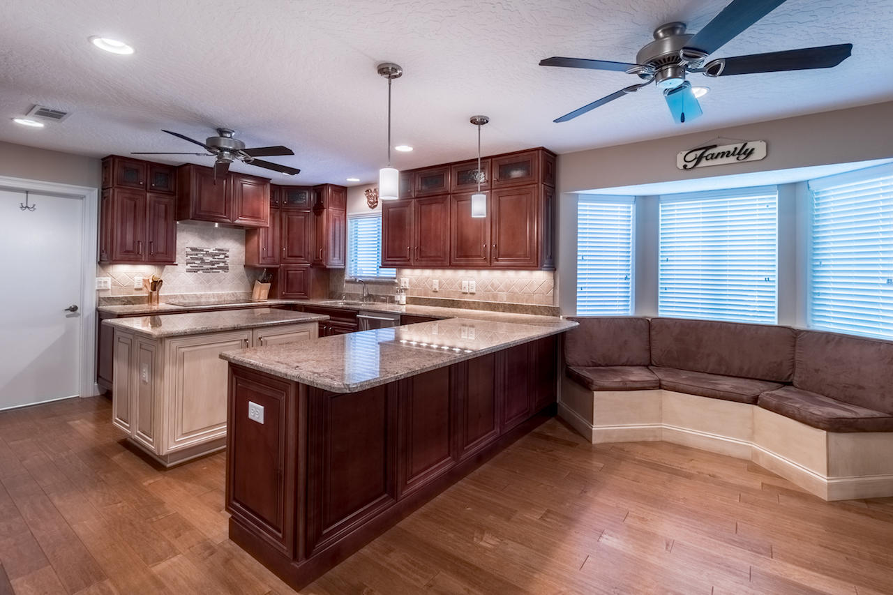 ROCKY BAYOU COUNTRY CLUB ESTATES 1 - Residential