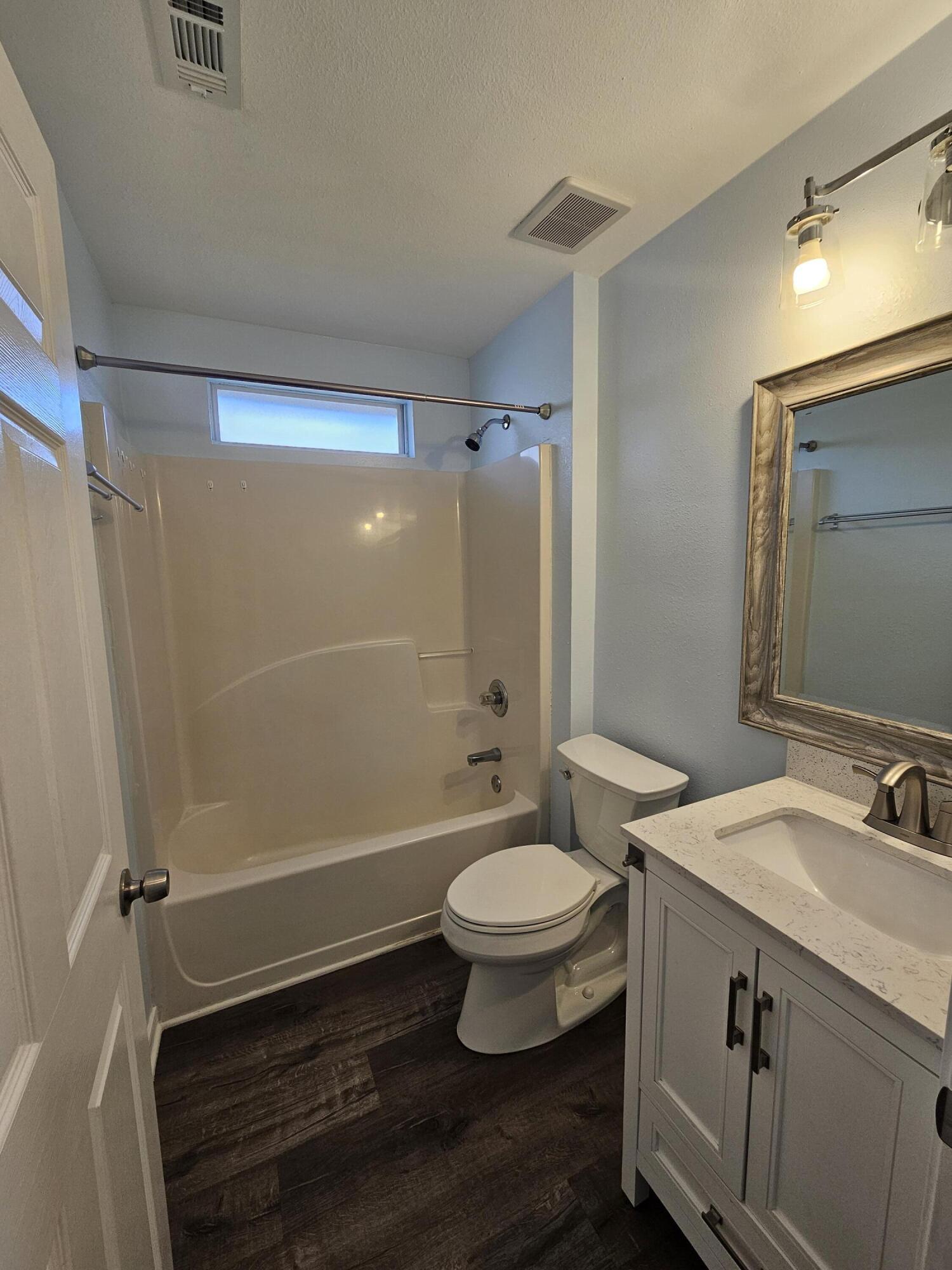 NORTHVIEW ESTATES 7TH ADDN - Residential Lease