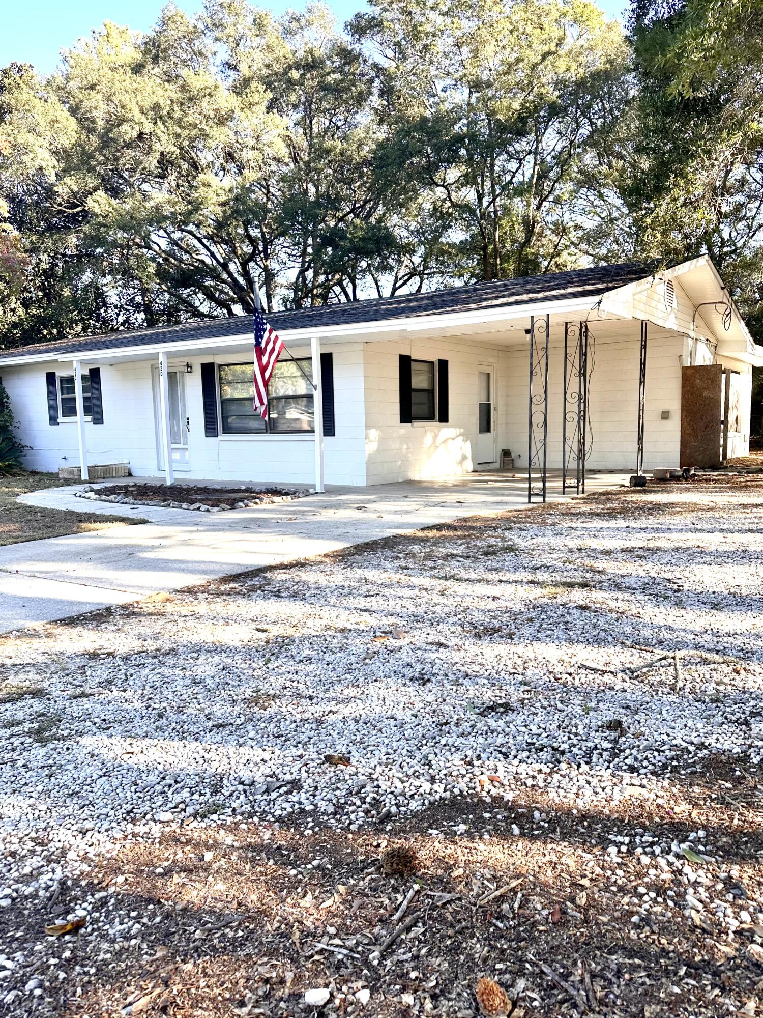 HIGHLAND PARK - Residential Lease