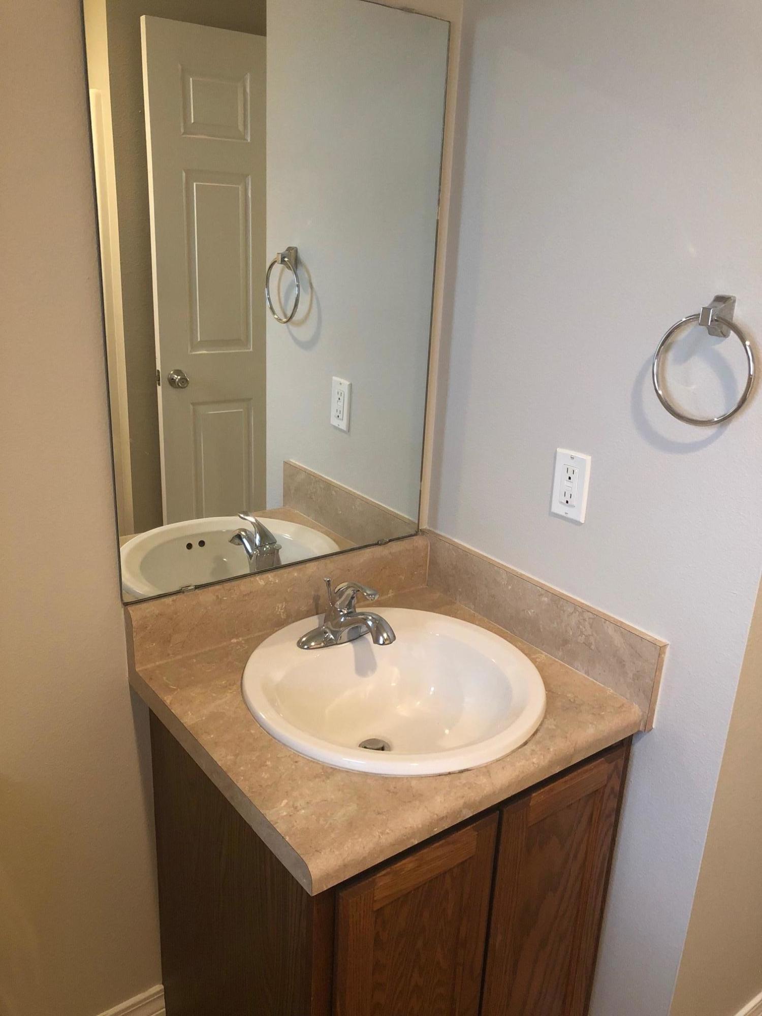 HIGHLAND PARK - Residential Lease