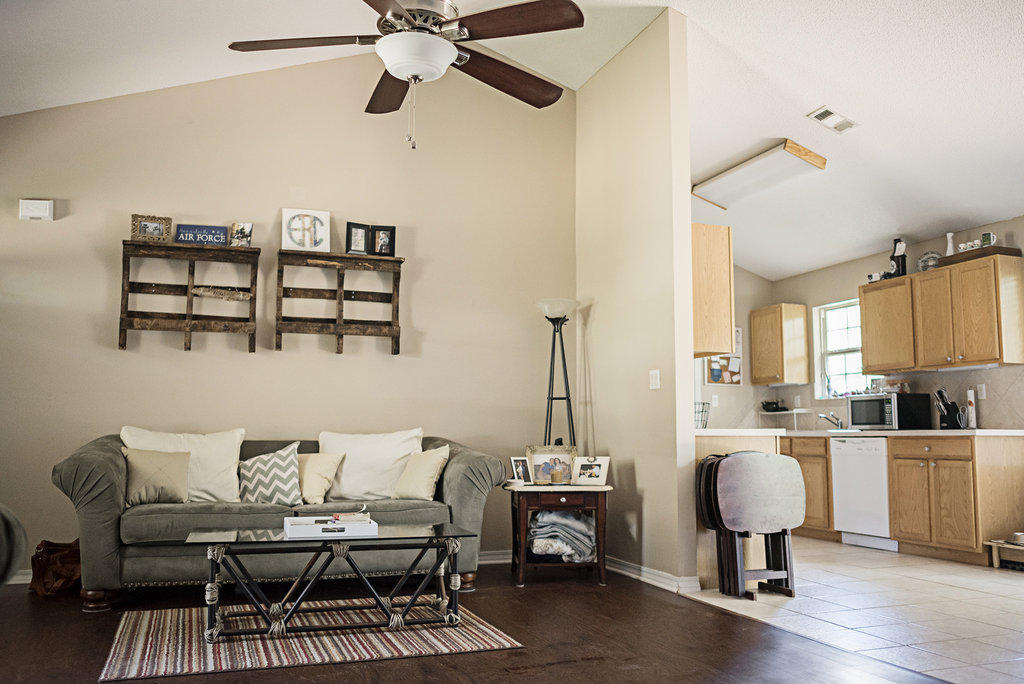 MCLAUGHLIN & HARRIS - Residential