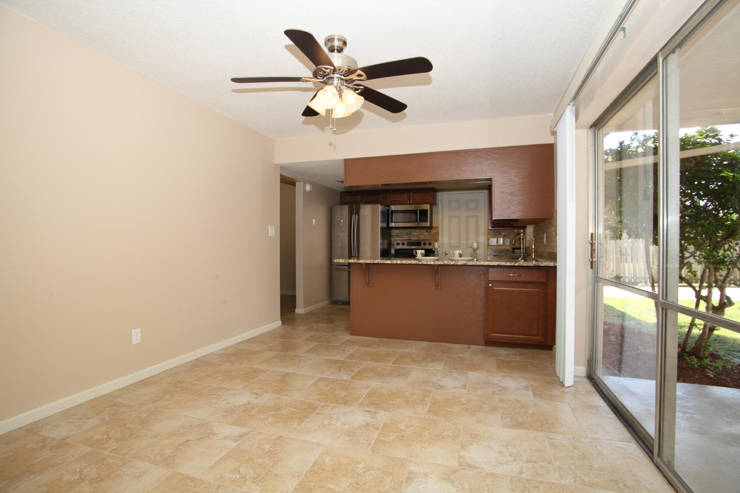 OAK TREE PARK - Residential