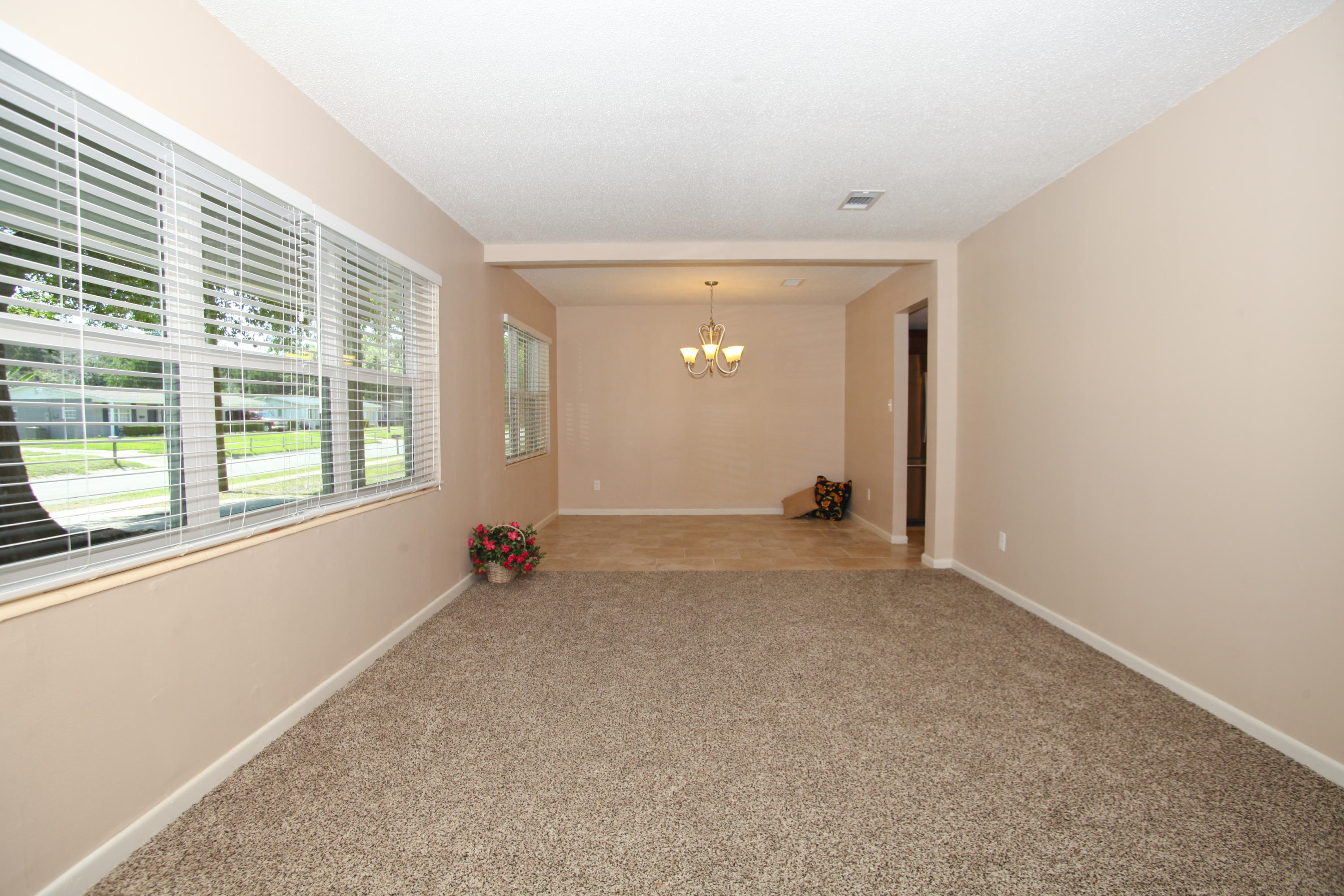 OAK TREE PARK - Residential