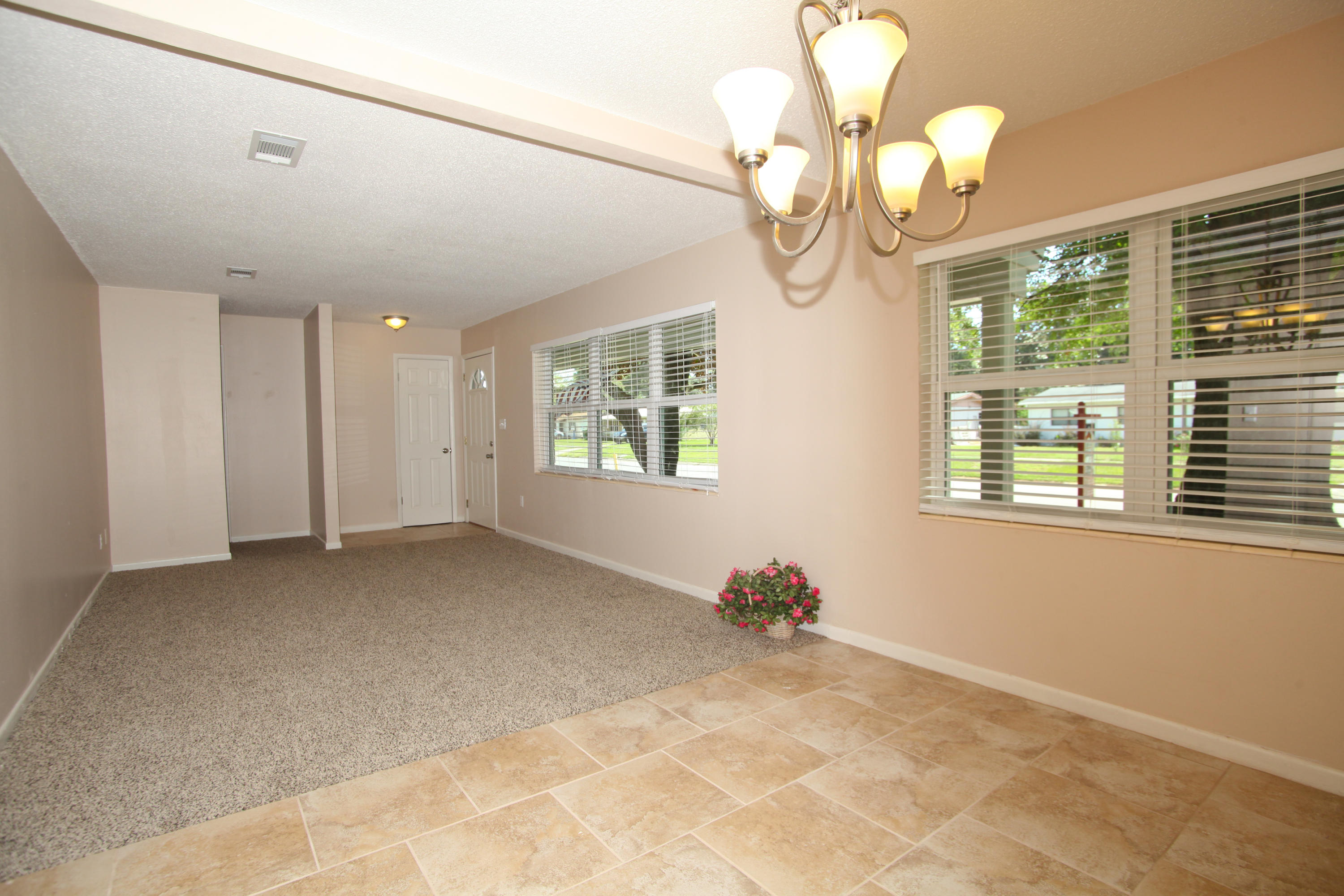 OAK TREE PARK - Residential