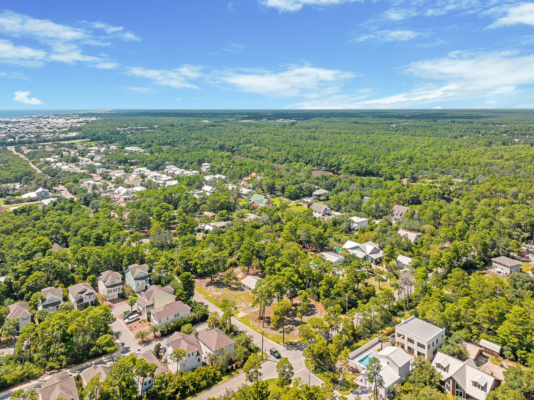 LAKE SHORE ESTATES - Residential