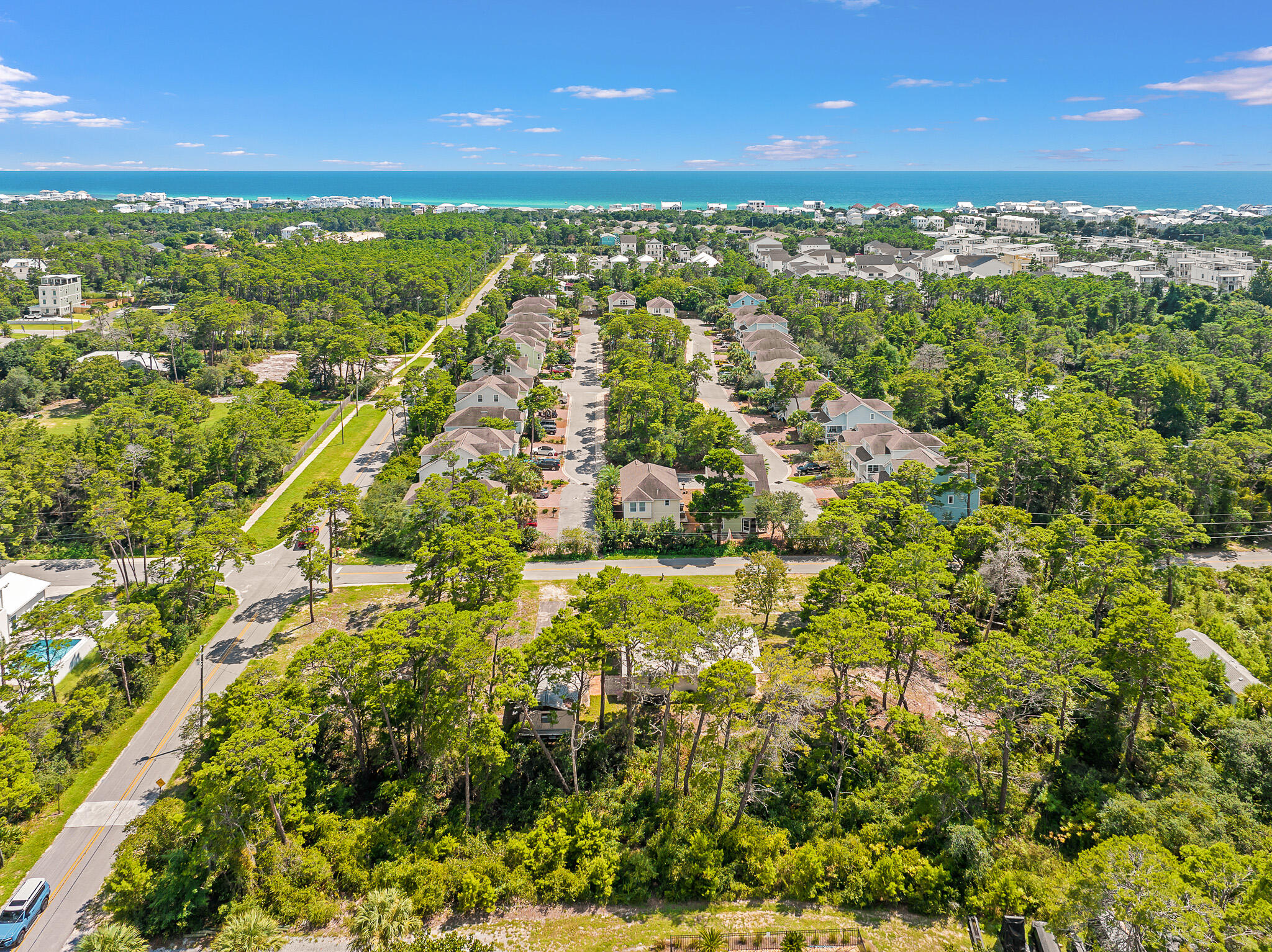 LAKE SHORE ESTATES - Residential