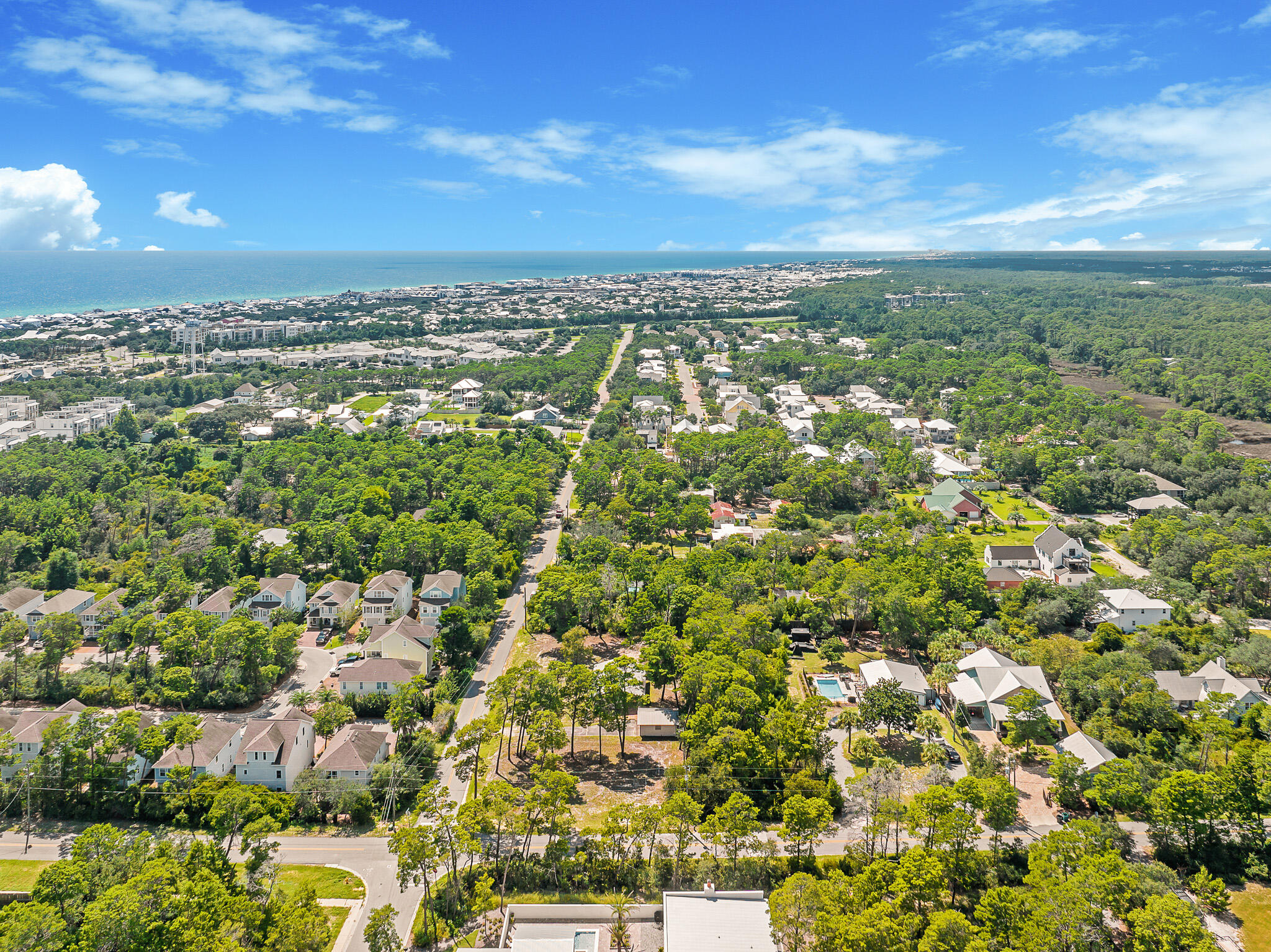 LAKE SHORE ESTATES - Residential