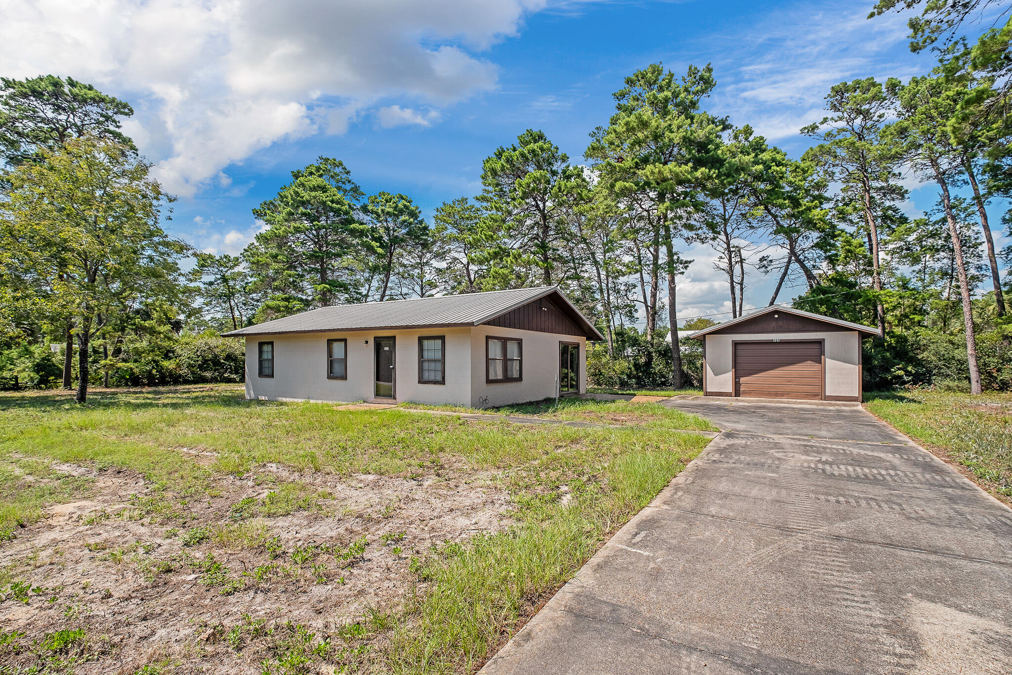 LAKE SHORE ESTATES - Residential