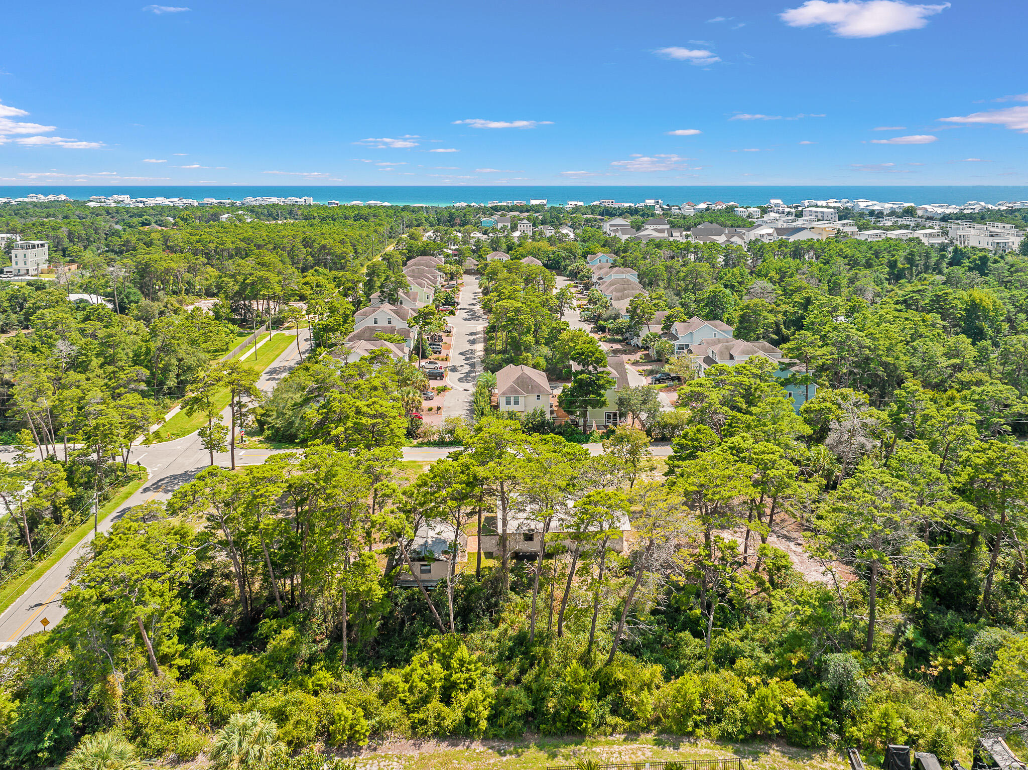 LAKE SHORE ESTATES - Residential