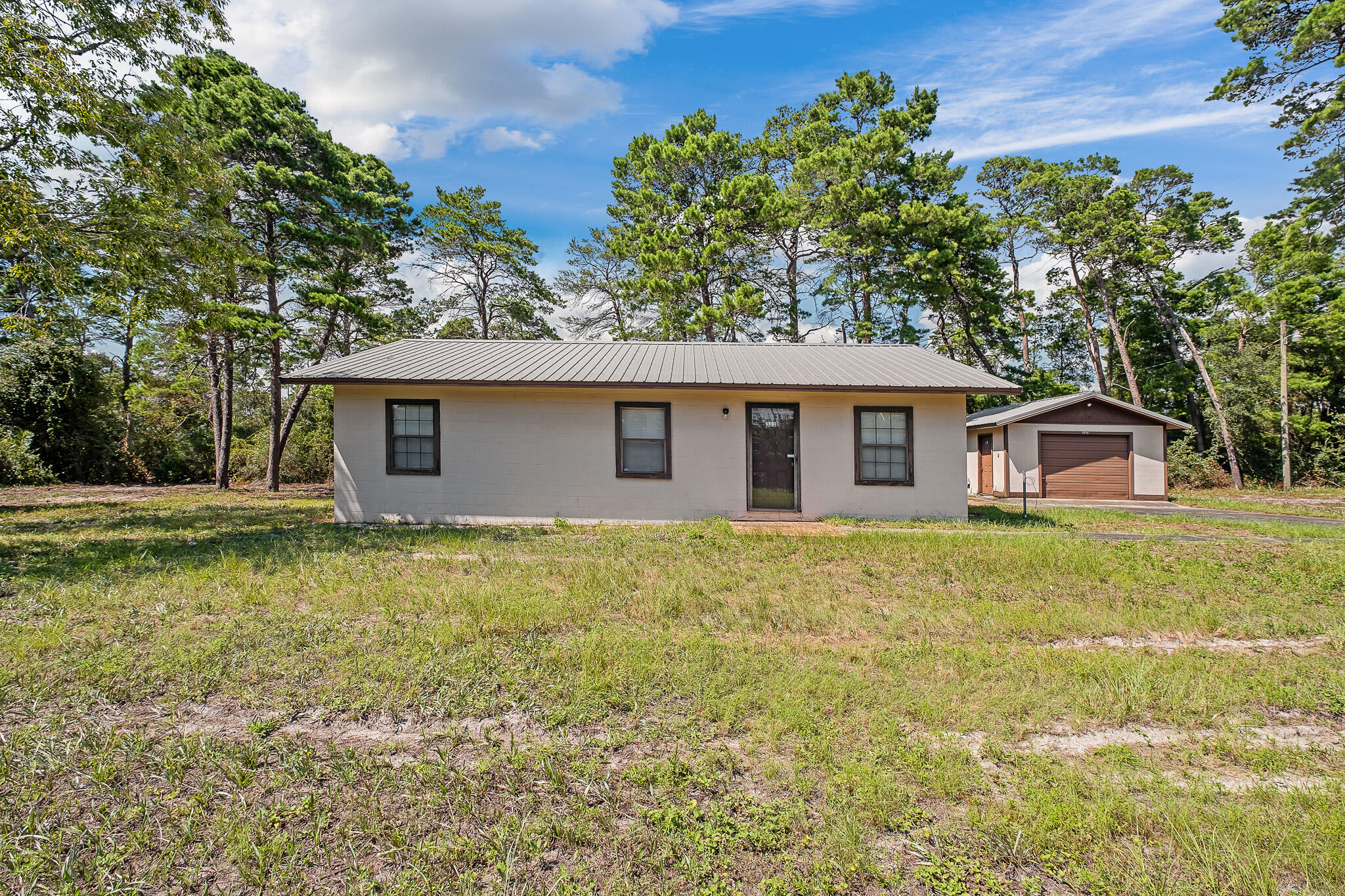 LAKE SHORE ESTATES - Residential