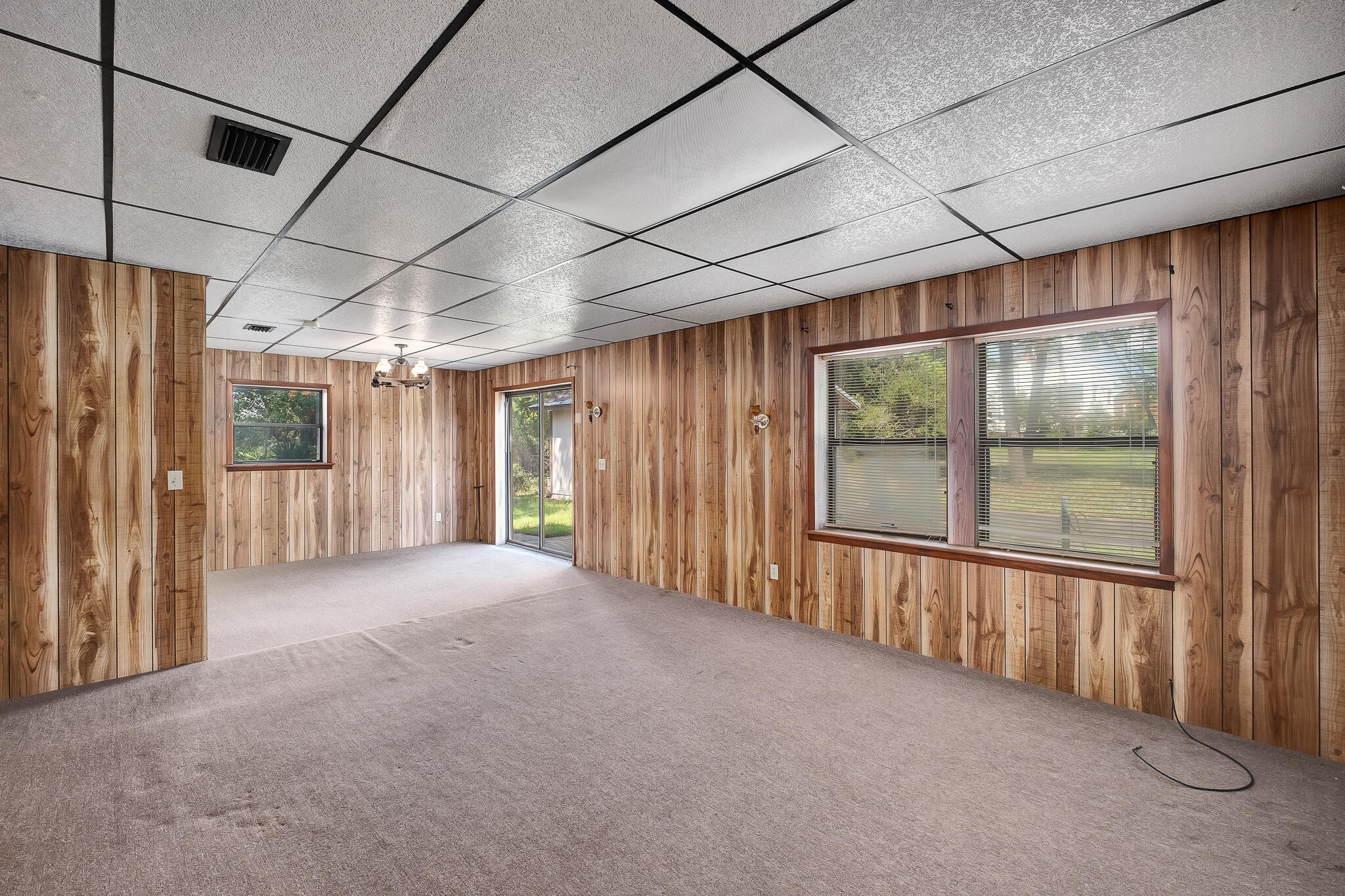 LAKE SHORE ESTATES - Residential