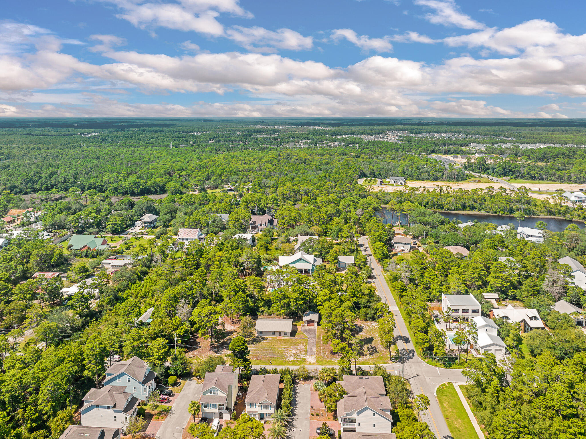 LAKE SHORE ESTATES - Residential