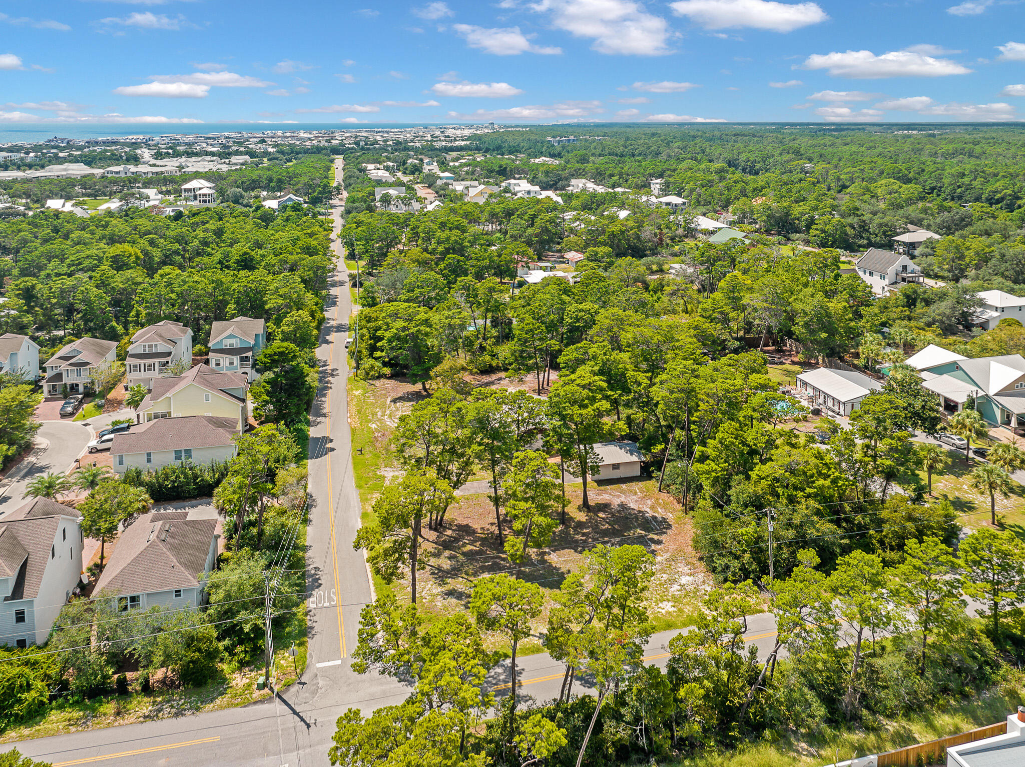 LAKE SHORE ESTATES - Residential