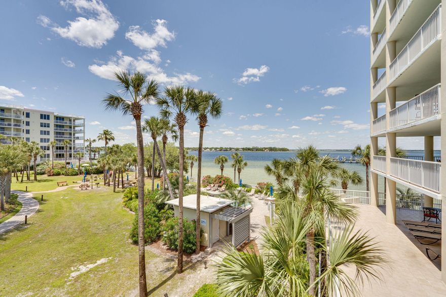 This gorgeous 3br/2.5 bath unit located on the third floor provides exceptional views of the bay and lazy river. Redesigned during construction, it is the only unit of it's type to have a extra 1/2 bath. Also the ''4'' stack in Osprey has a larger balcony, giving you more space to enjoy family and friends. Professionally decorated, the furnishings are warm, comfortable and quality. The fully equipped kitchen has granite counter tops and stainless steel appliances which include a side by side refrigerator with ice/water, smooth top range, quiet dishwasher, and built in microwave. There is also a laundry room with a full size washer/dryer. This unit is tiled throughout with beautiful hardwood flooring in the bedrooms.