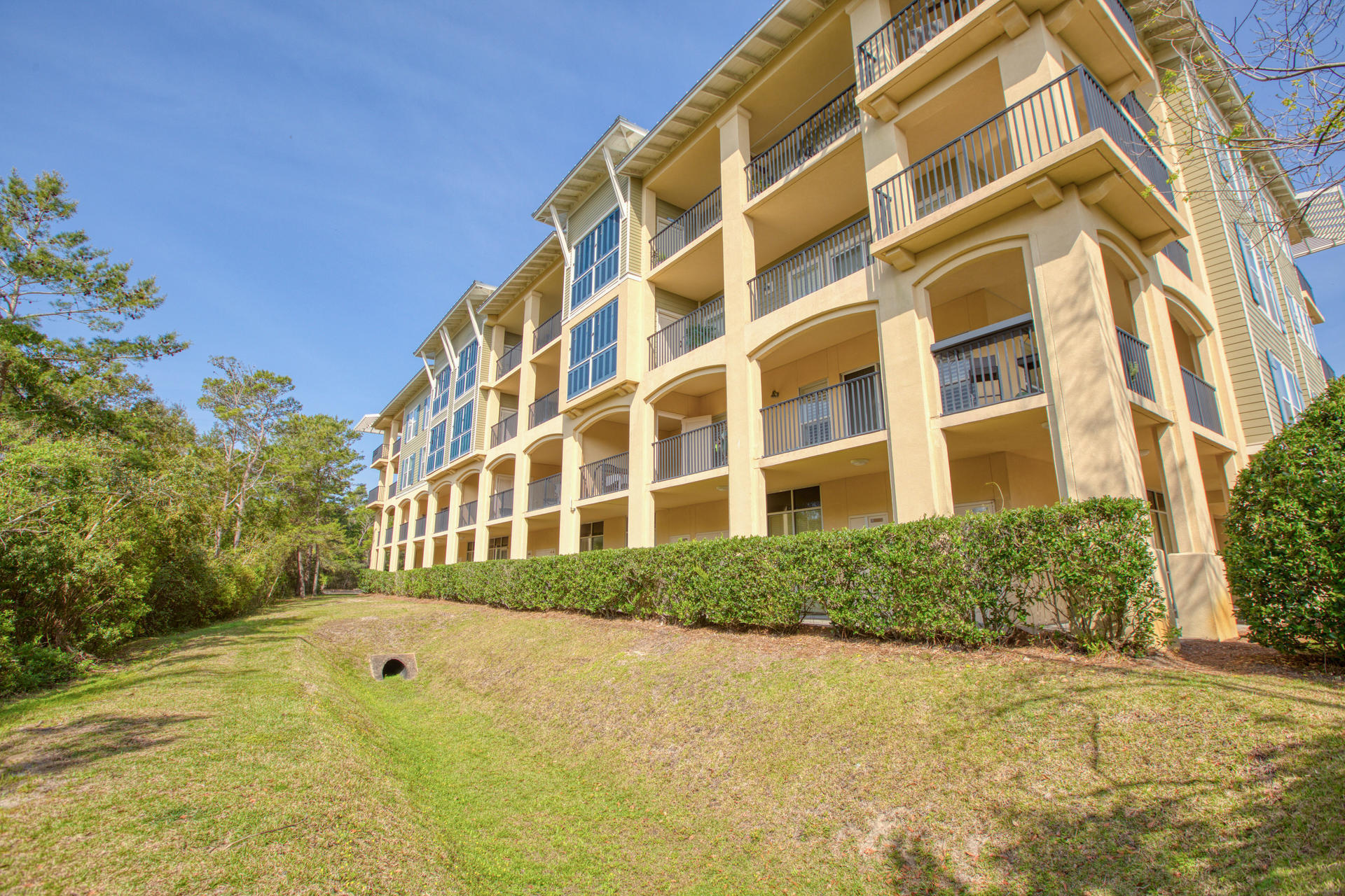 PRESERVE PLACE - Residential