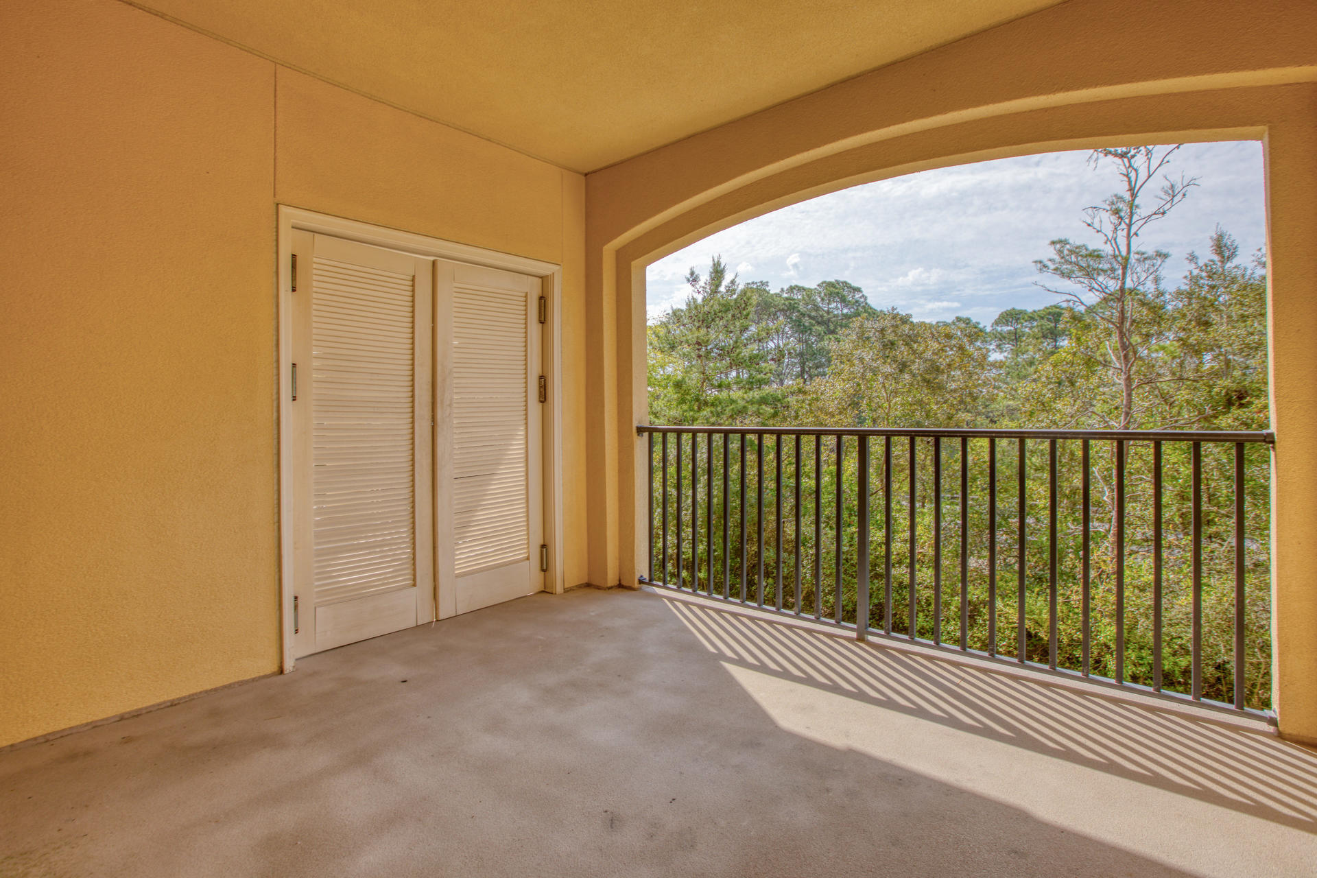 PRESERVE PLACE - Residential