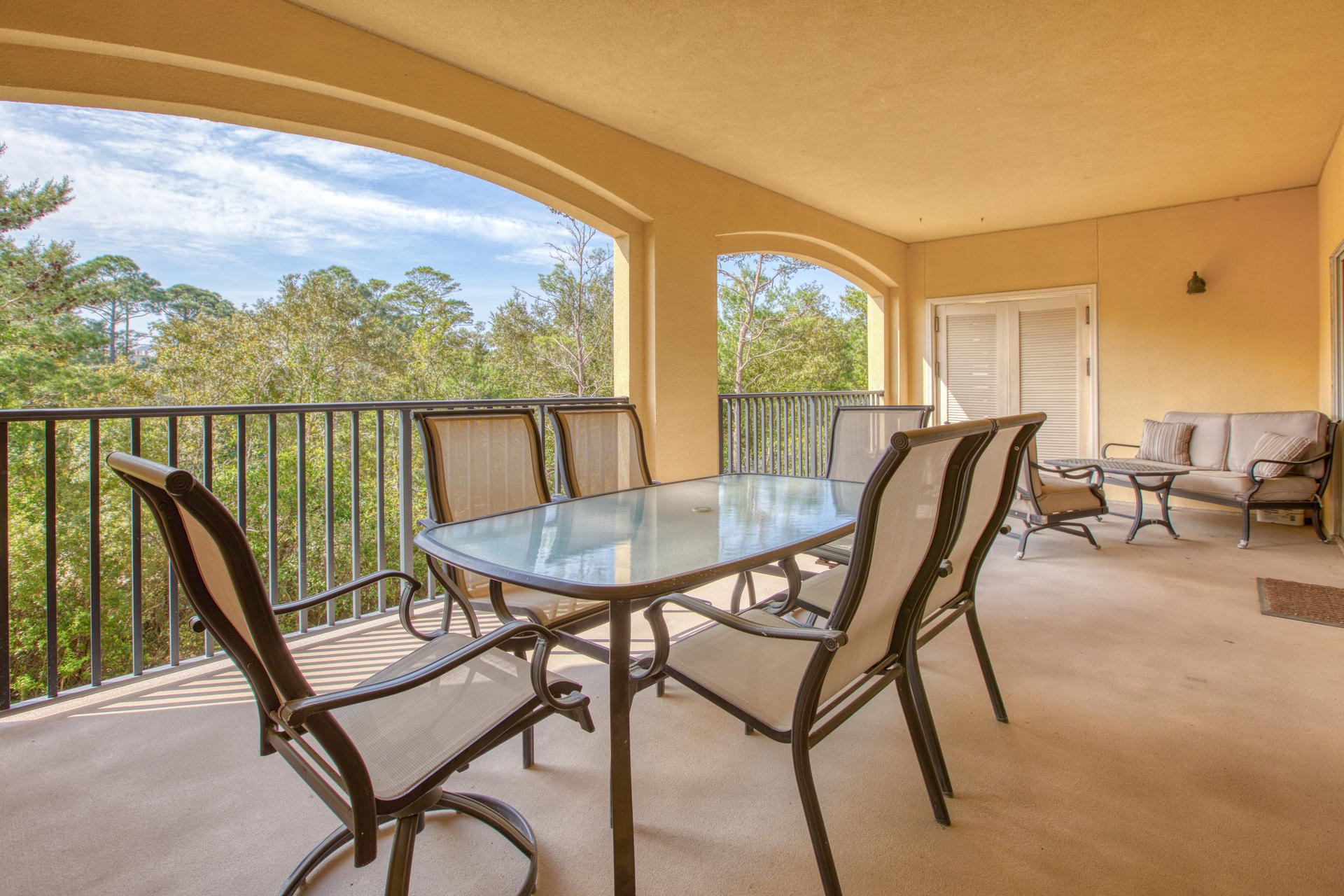 PRESERVE PLACE - Residential