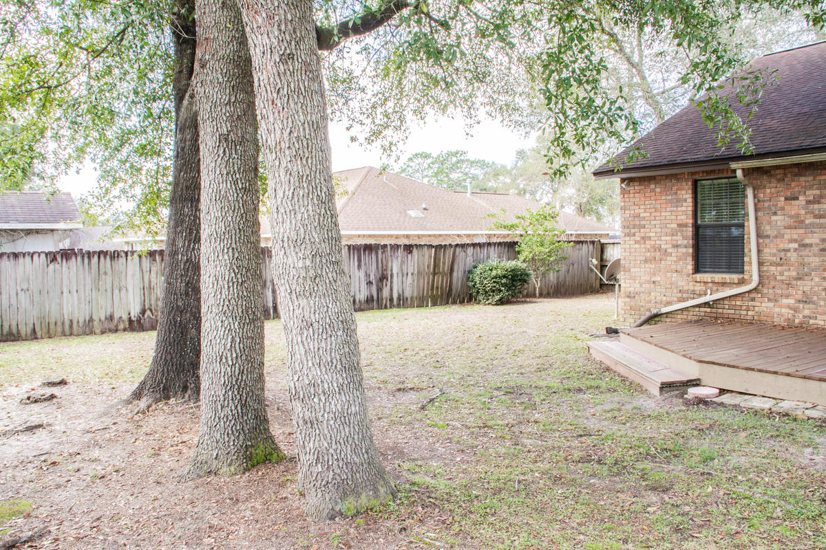 PLANTATION OAKS S/D - Residential Lease