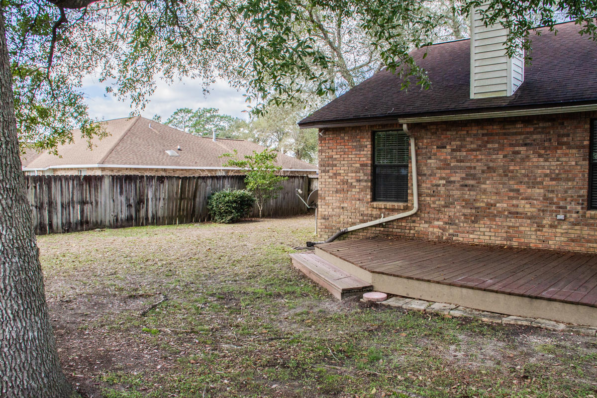 PLANTATION OAKS S/D - Residential Lease