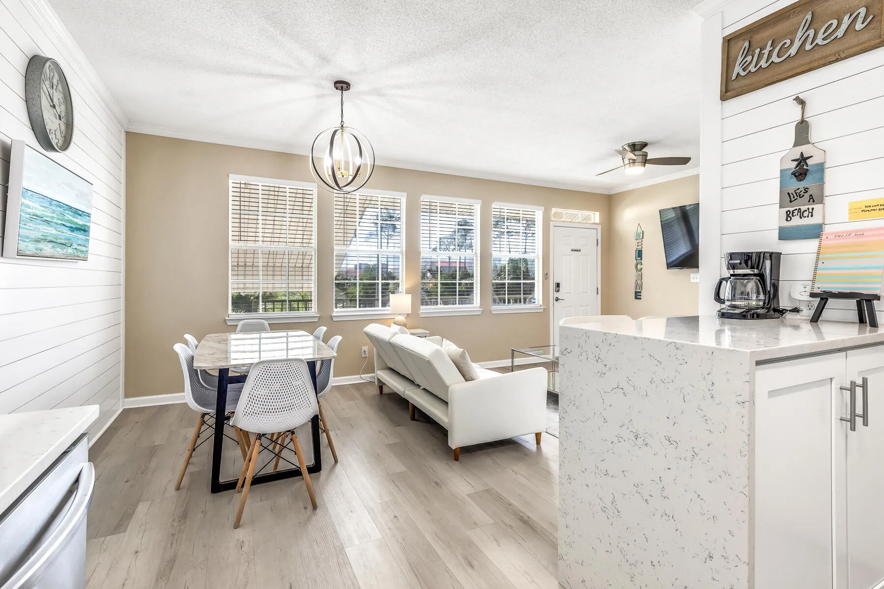 Miramar Beach, Florida 32550, United States, 2 Bedrooms Bedrooms, ,2 BathroomsBathrooms,Residential,Pending,123828