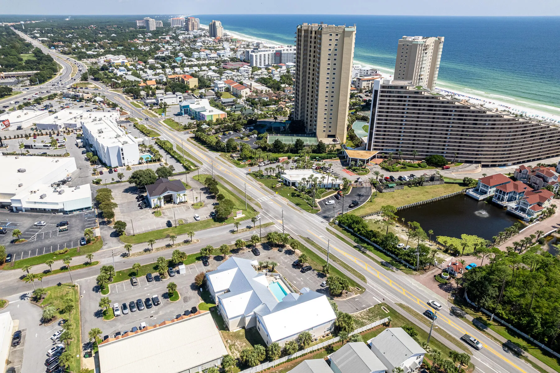 Miramar Beach, Florida 32550, United States, 2 Bedrooms Bedrooms, ,2 BathroomsBathrooms,Residential,Pending,123828