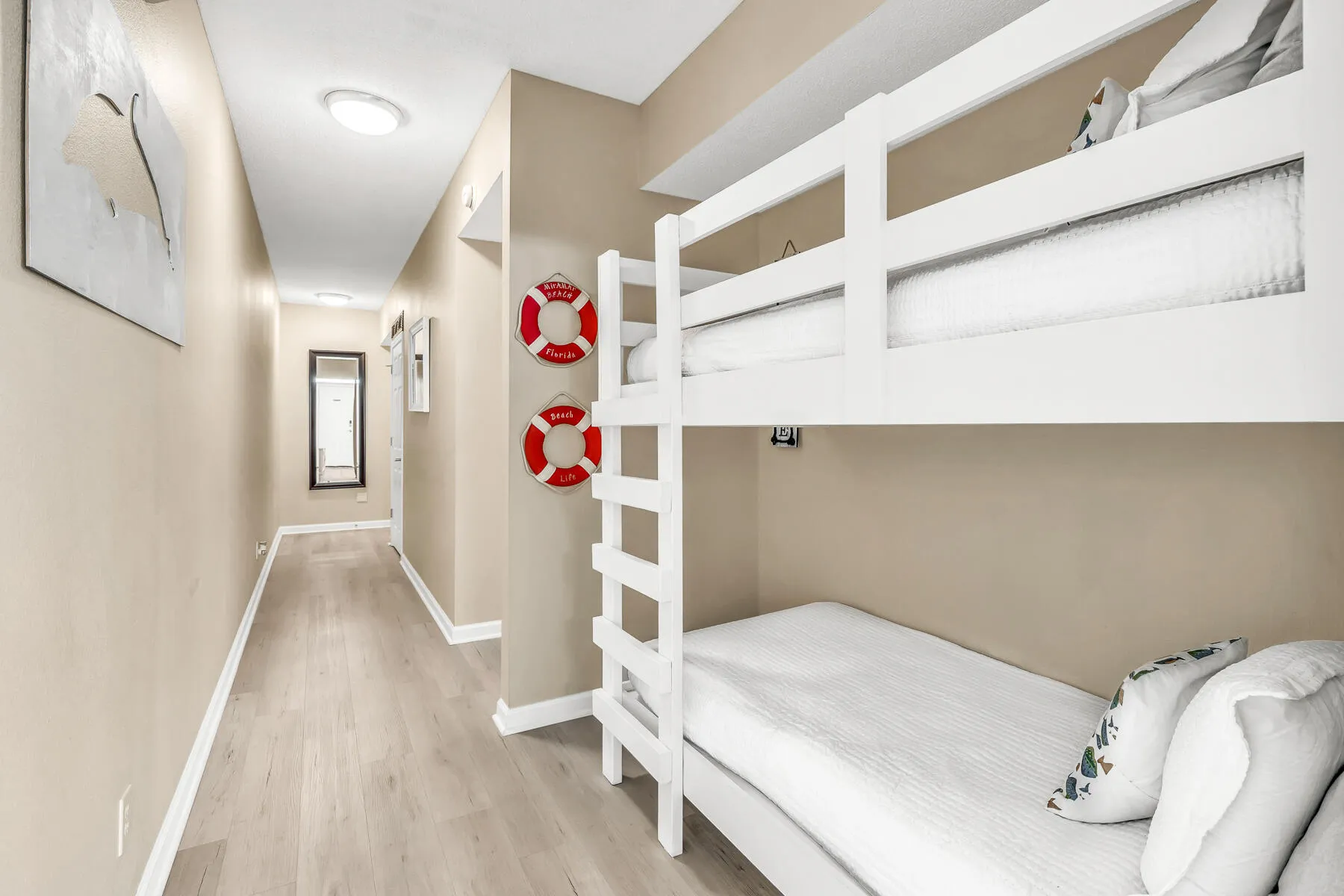 Miramar Beach, Florida 32550, United States, 2 Bedrooms Bedrooms, ,2 BathroomsBathrooms,Residential,Pending,123828