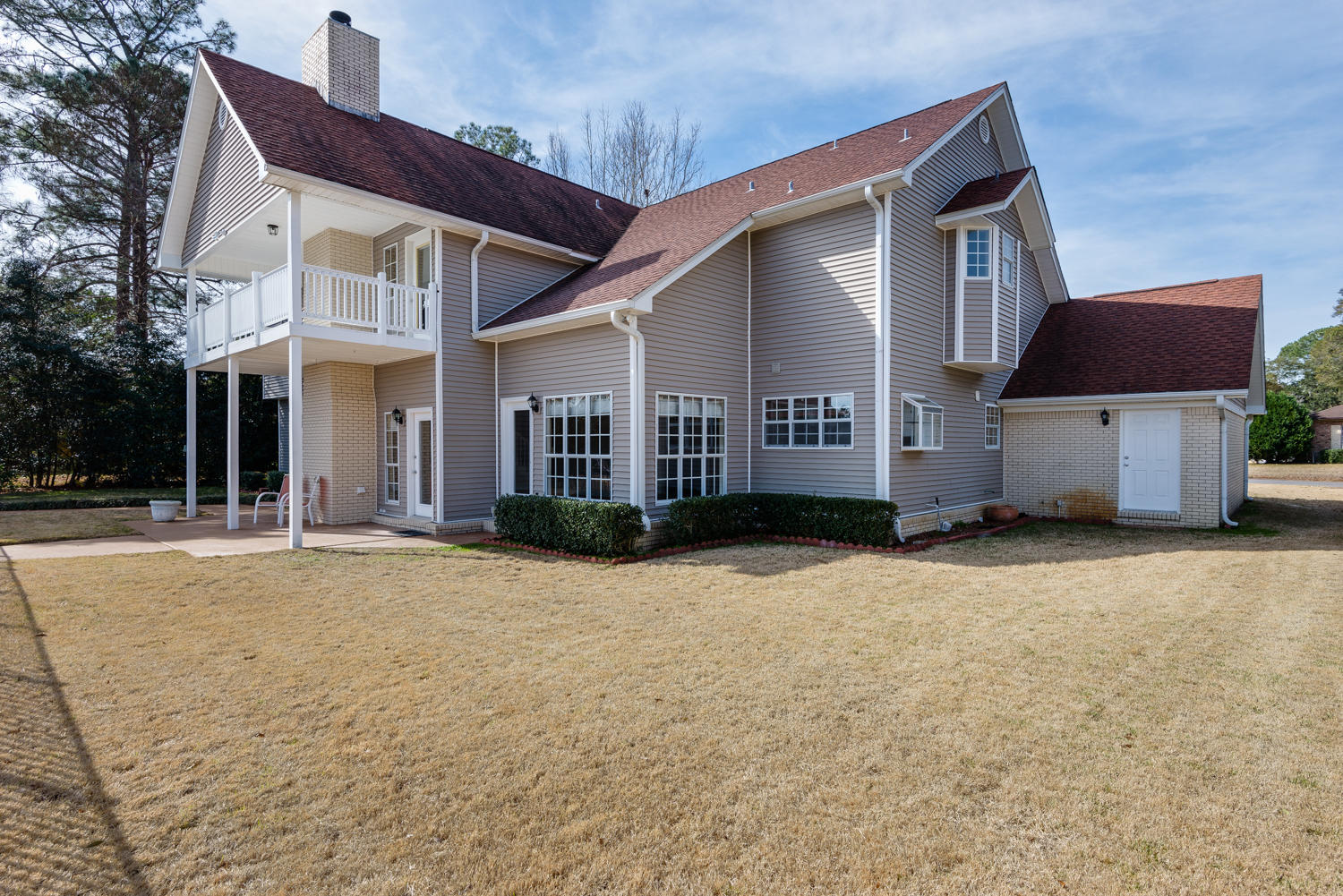 LAKE CHARLENE - Residential