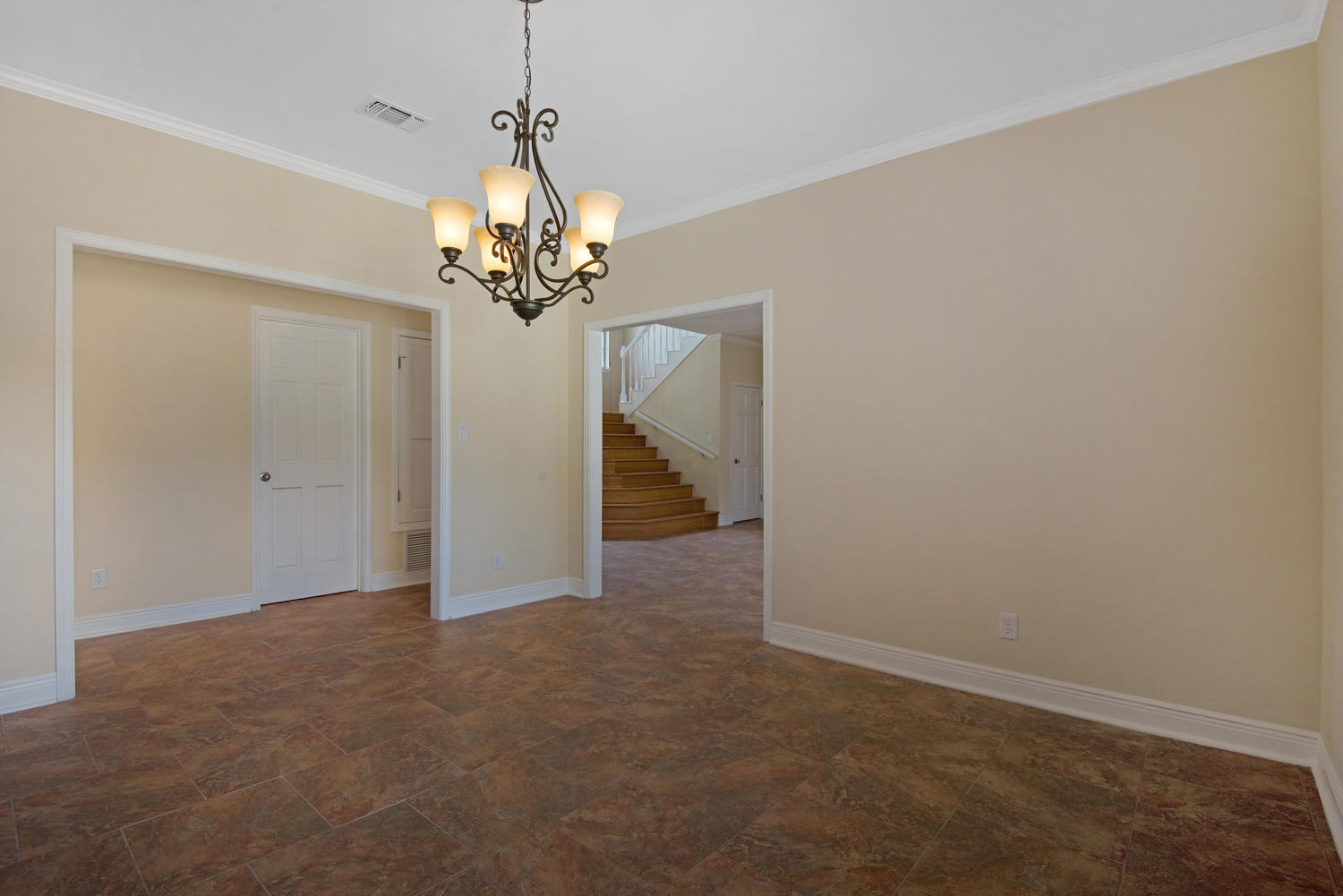 LAKE CHARLENE - Residential