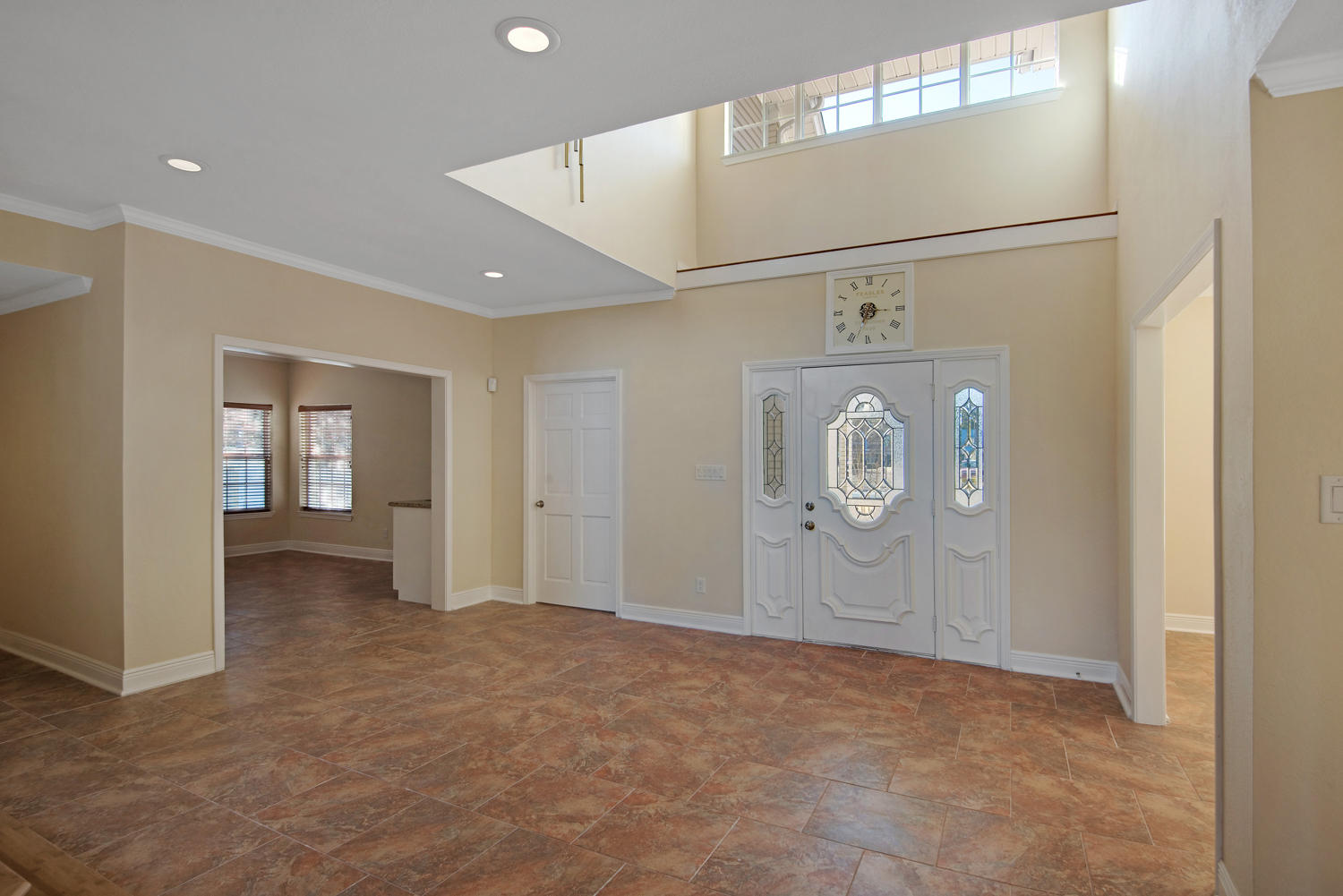 LAKE CHARLENE - Residential