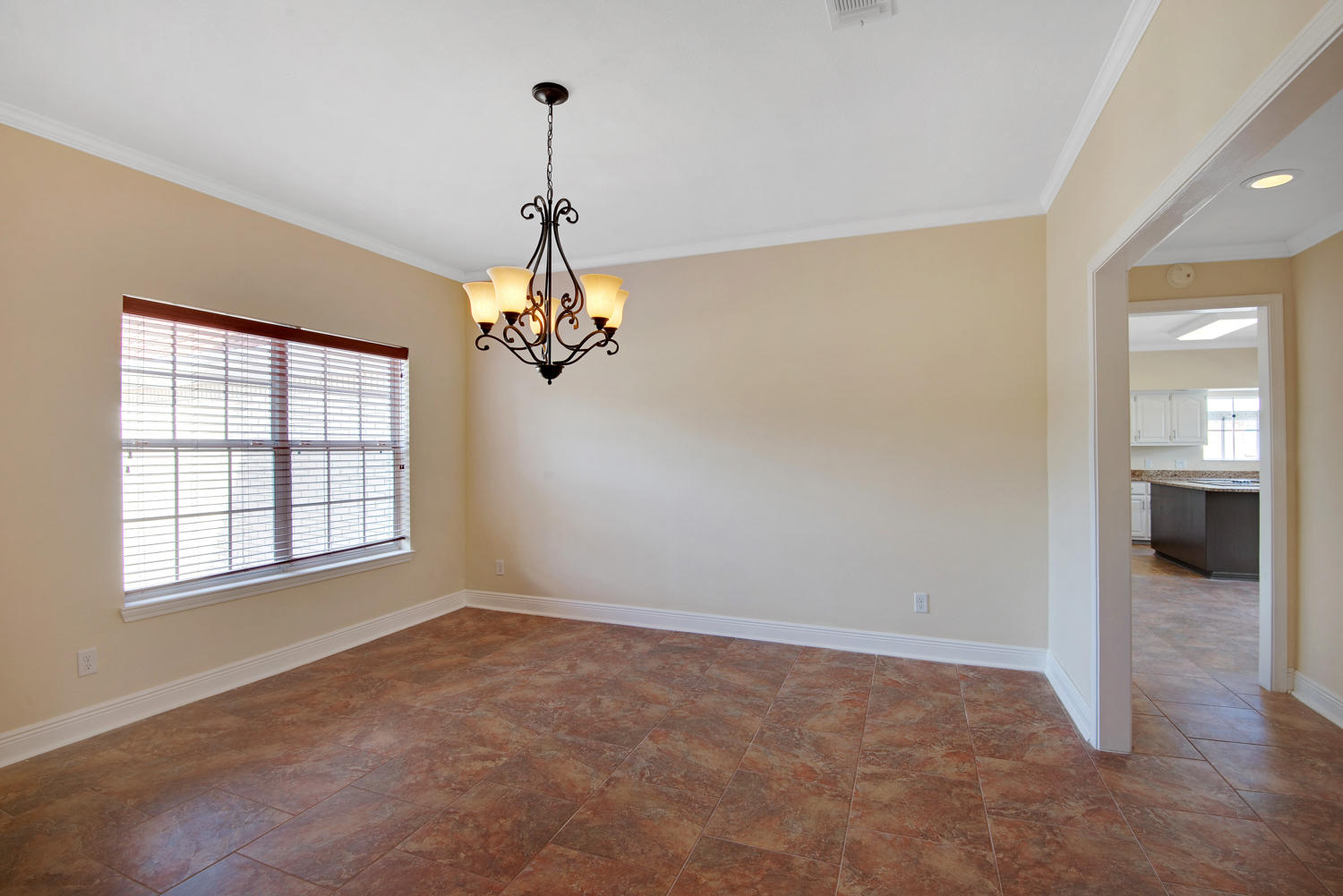 LAKE CHARLENE - Residential