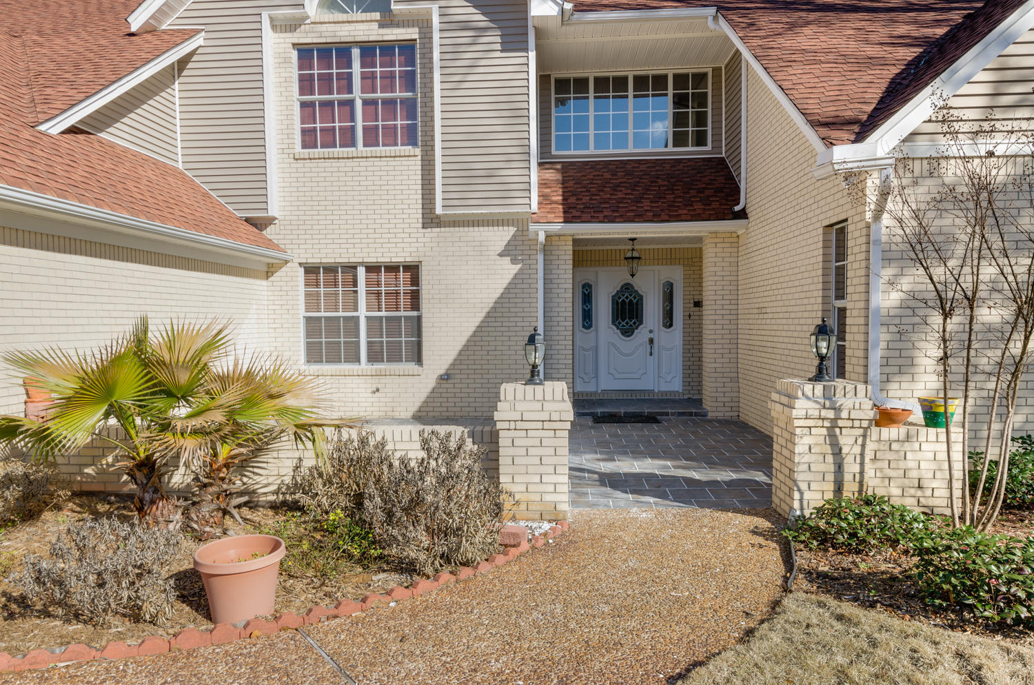 LAKE CHARLENE - Residential